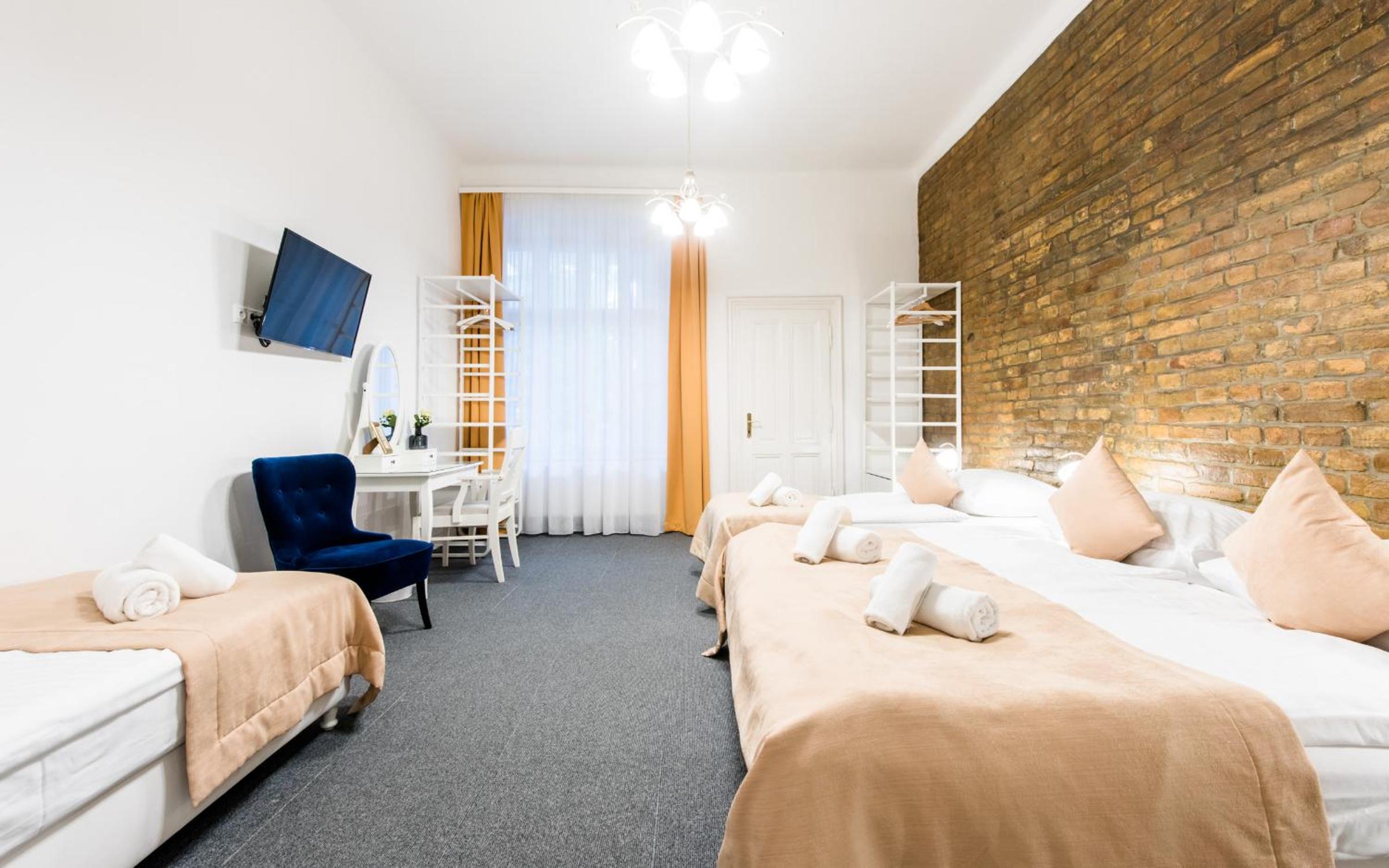 Standard Quadruple Room - Photo 2