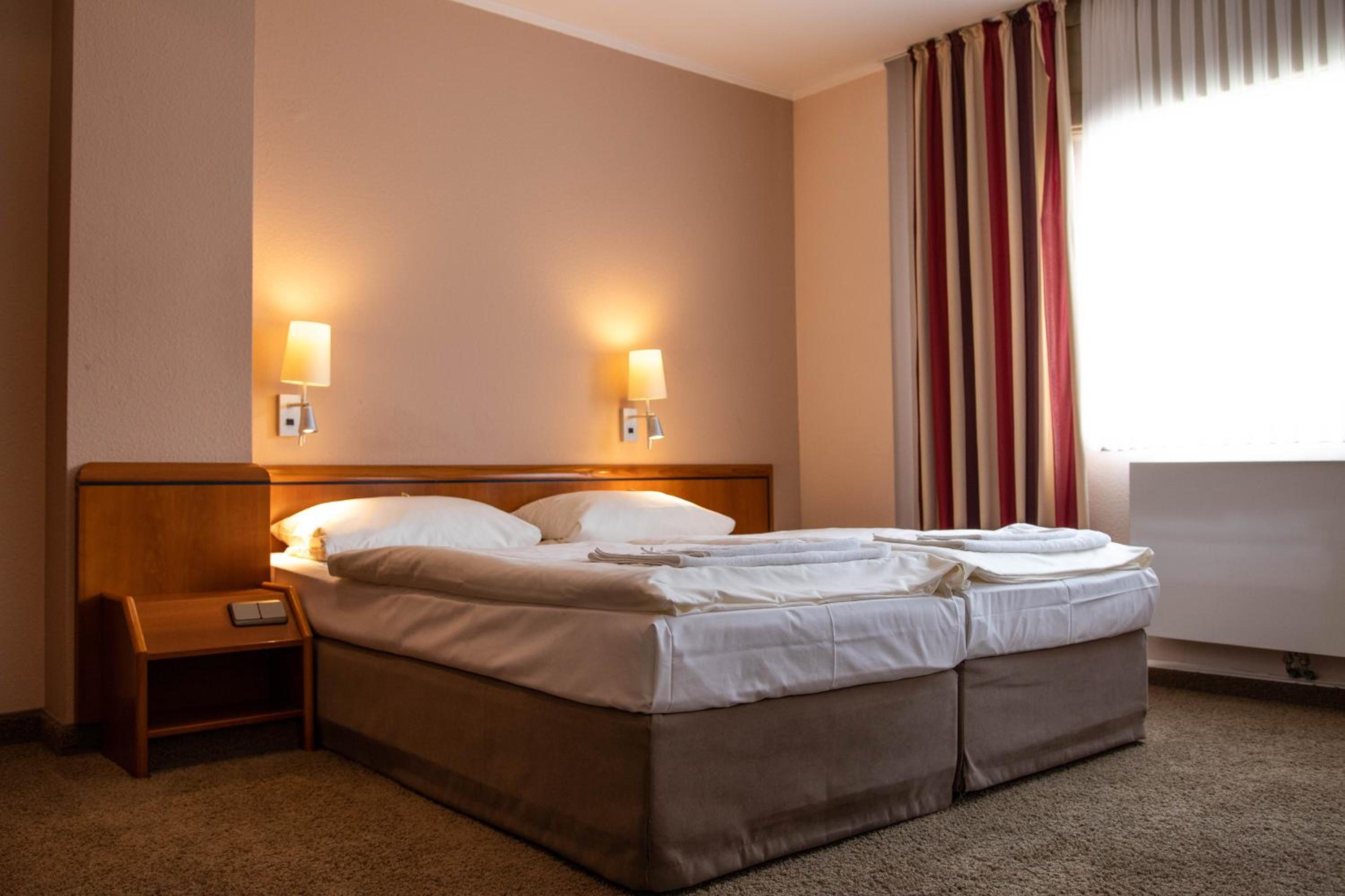 Double Room - Photo 1