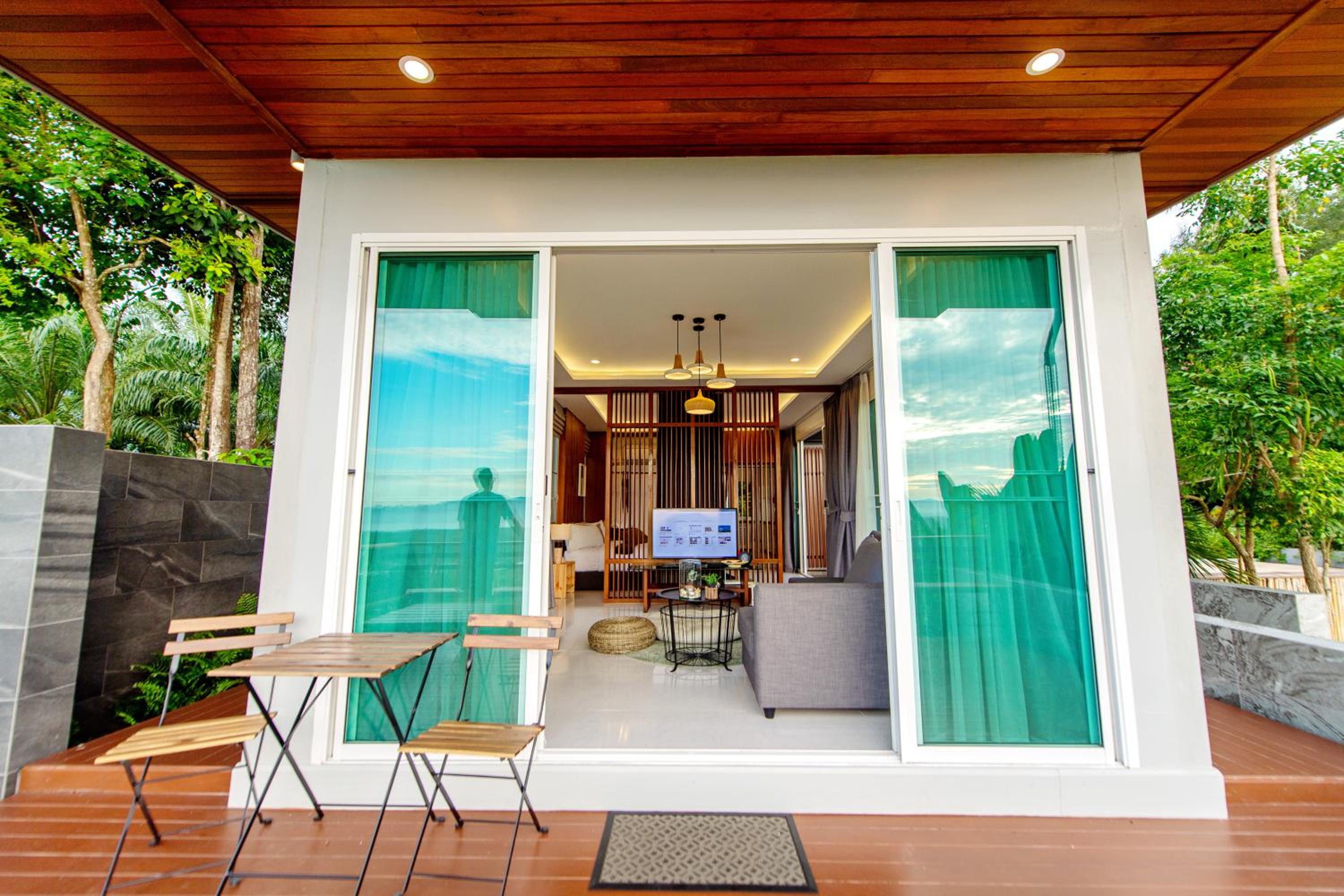 Superior Villa - Photo 2