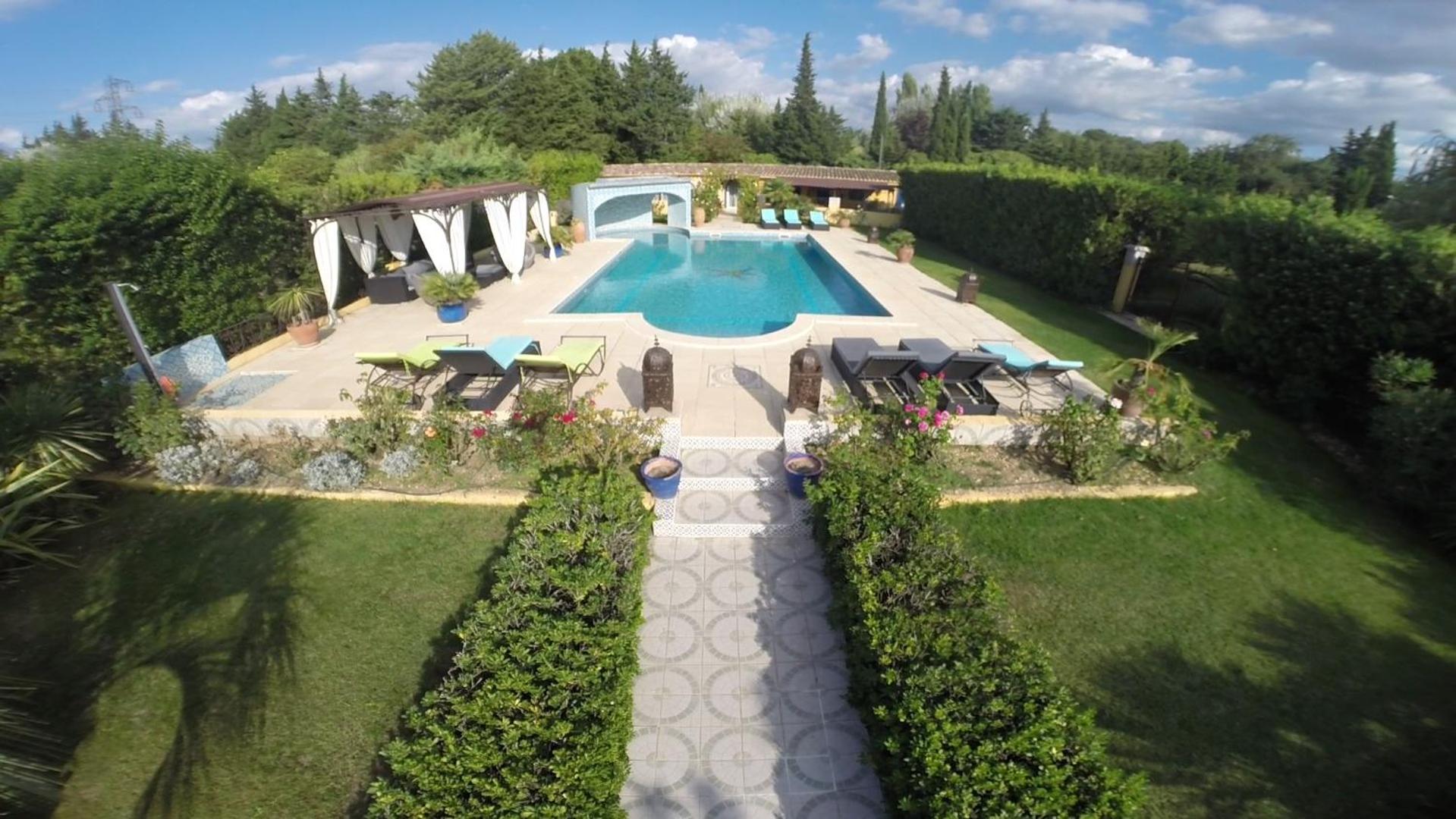 Holiday Home (5 Adults) photo 1