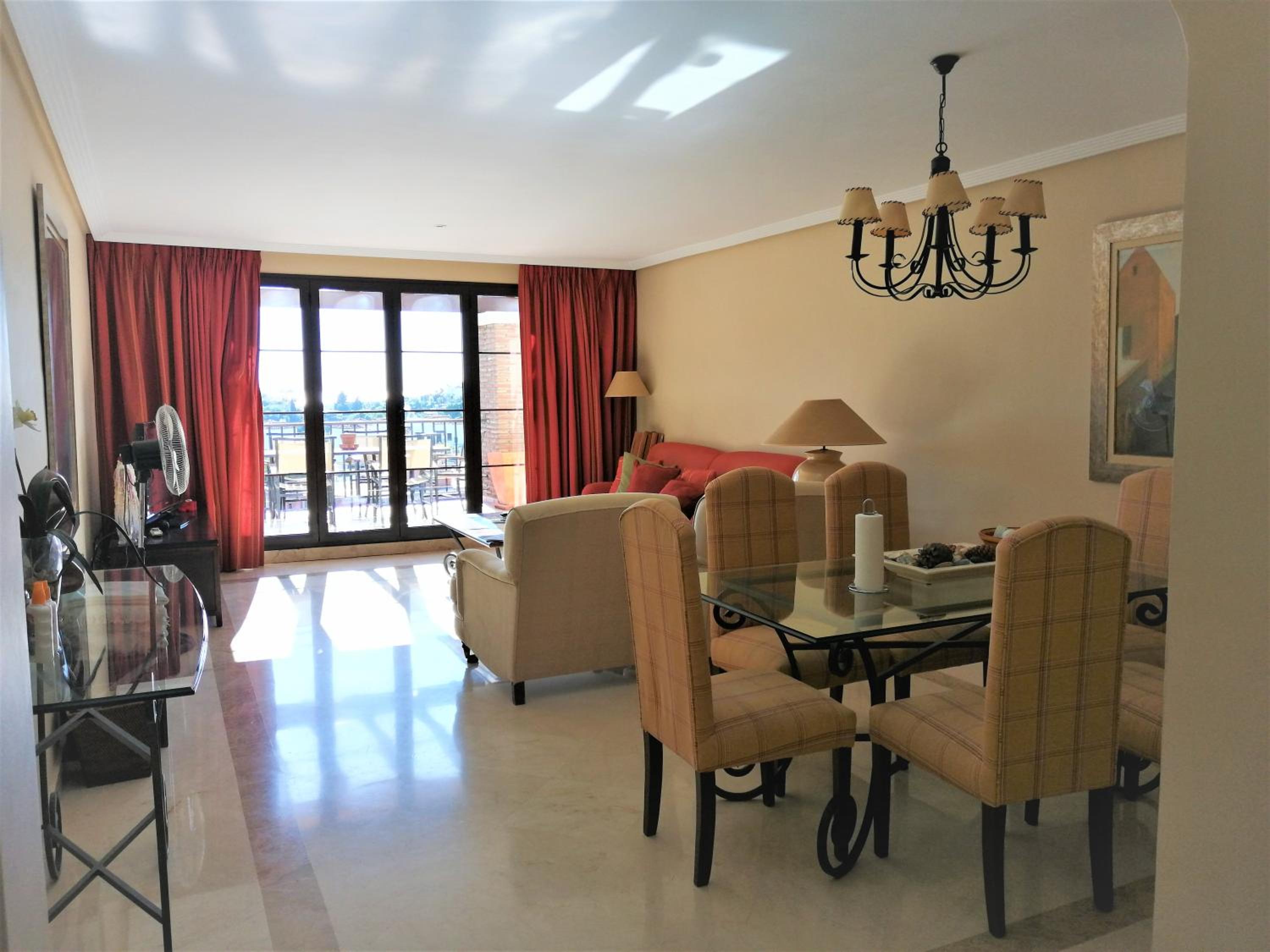 Maisonette (Maisonette)
