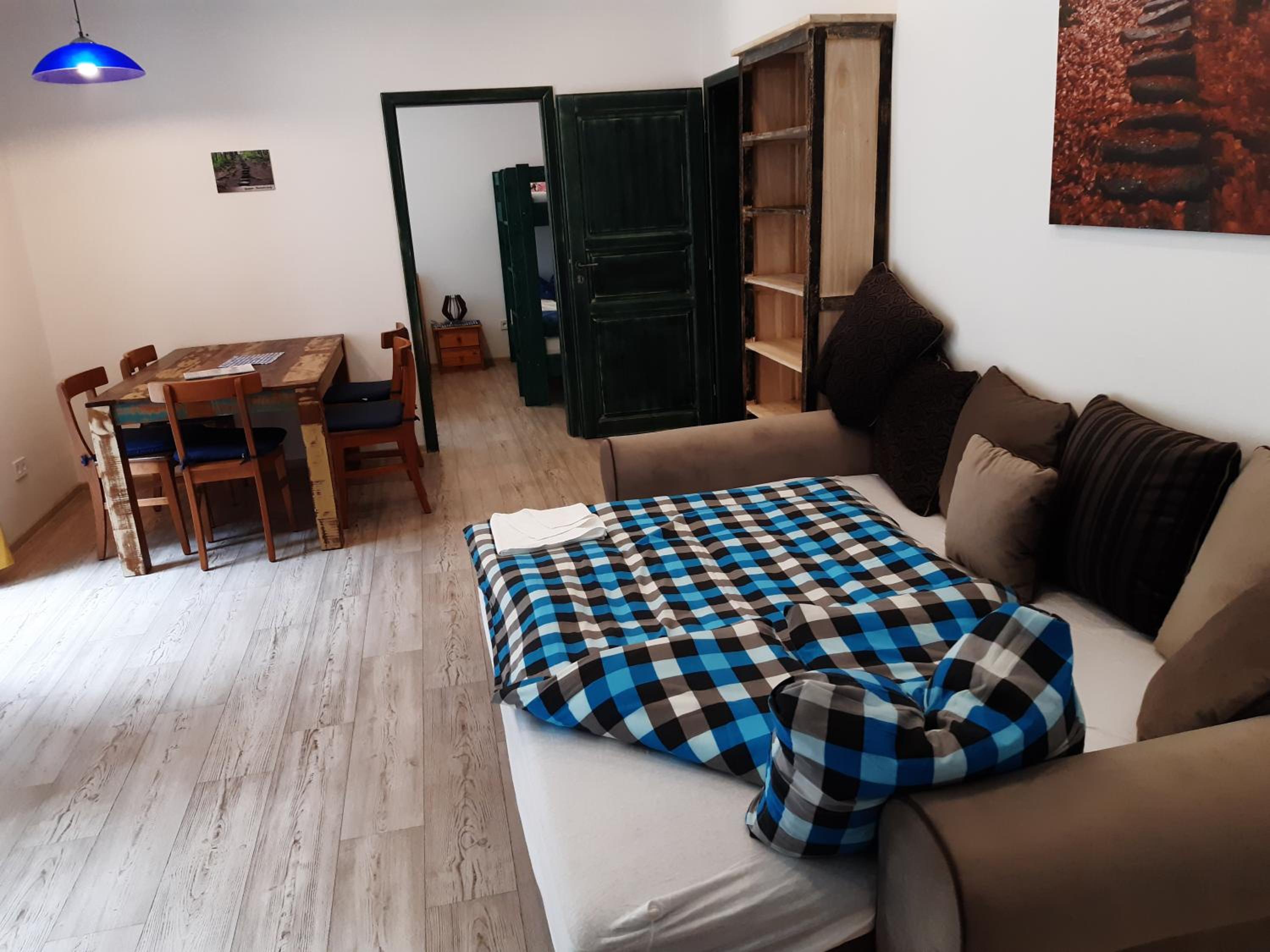 Apartment with Forest View and Terrace - Photo 22