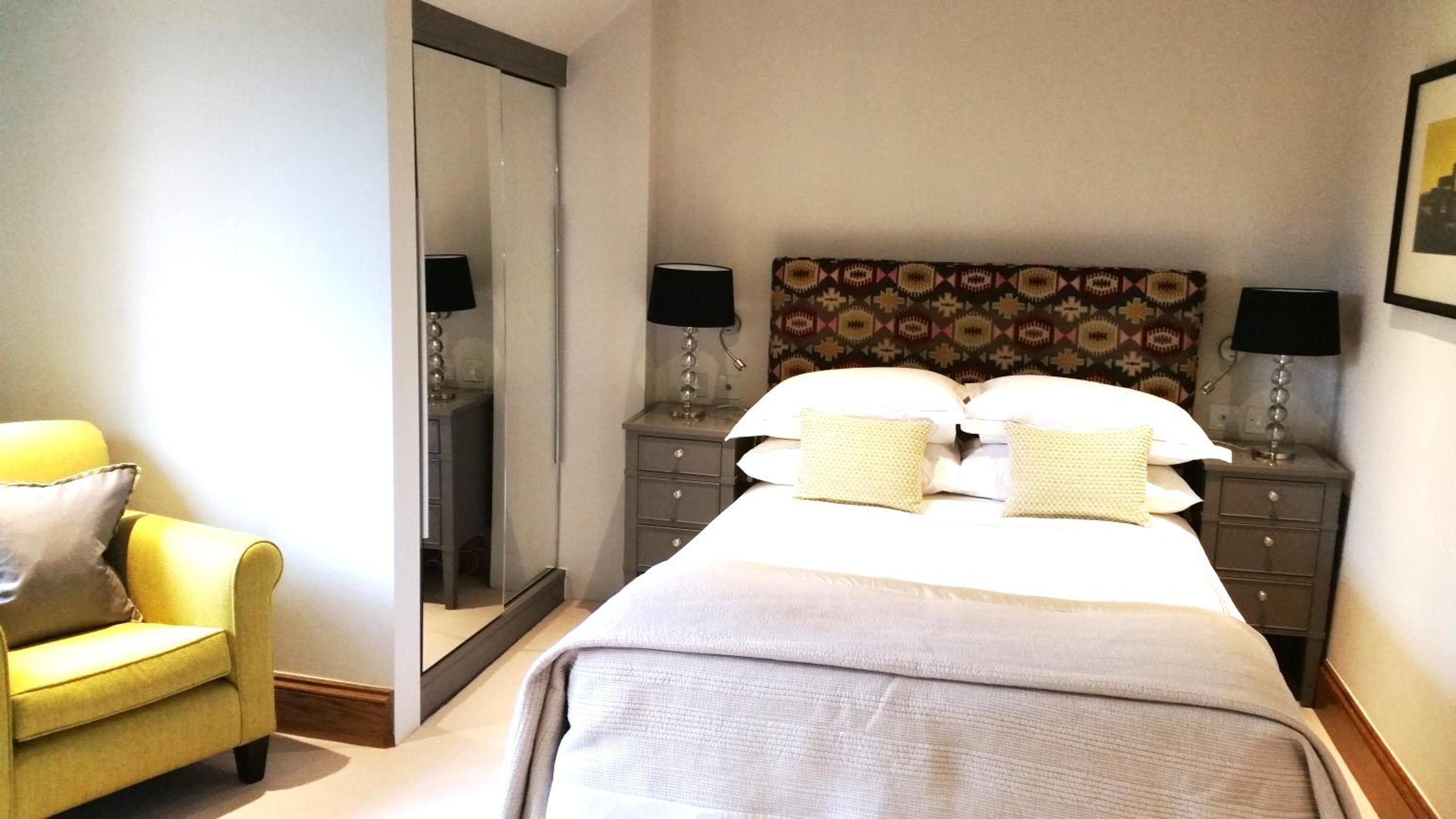 Deluxe King Room photo 3