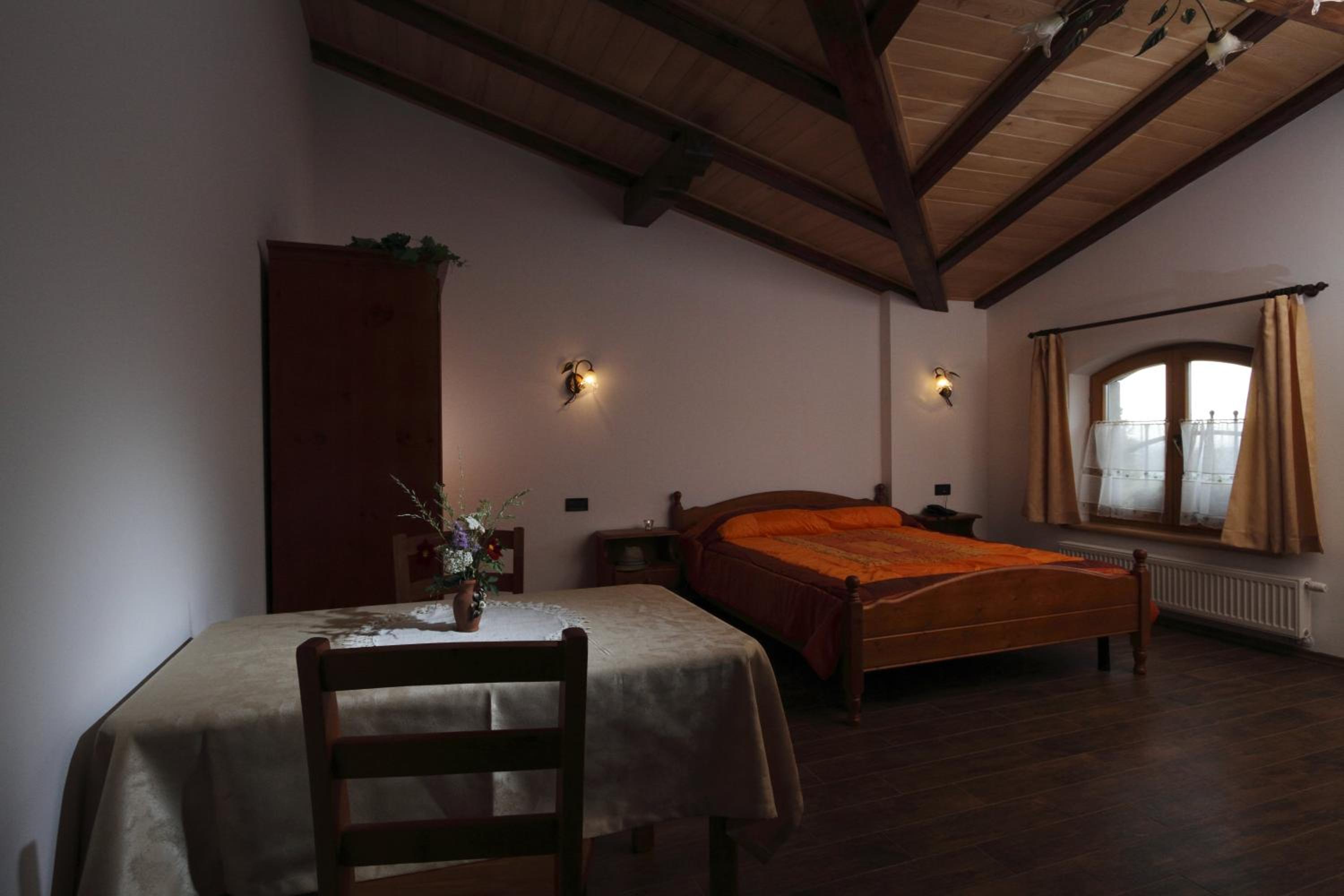 Junior Suite with Mountain View photo 2