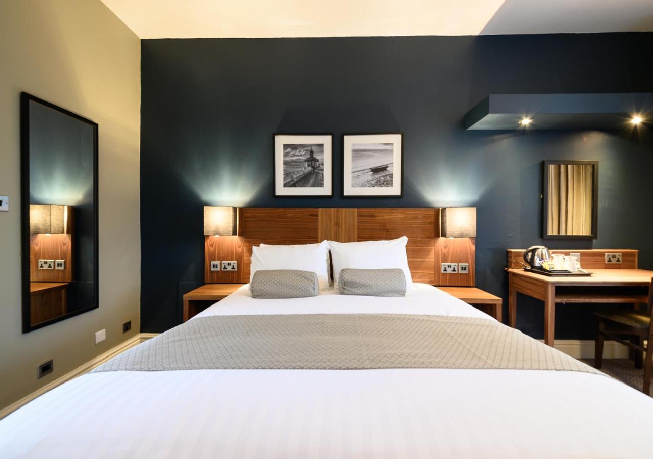 Double Or Twin Room photo 1