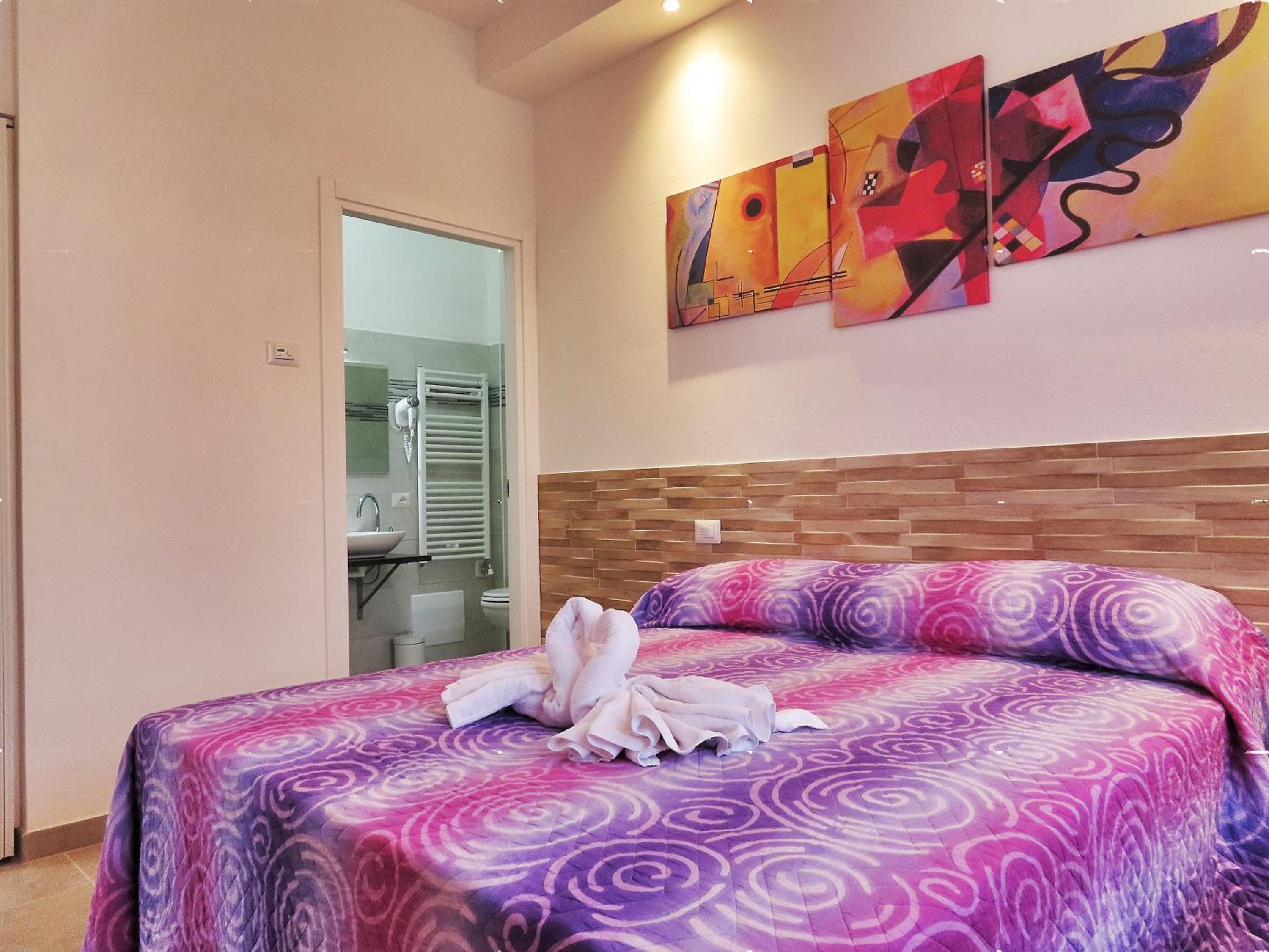 Double Room with Private Bathroom photo 1
