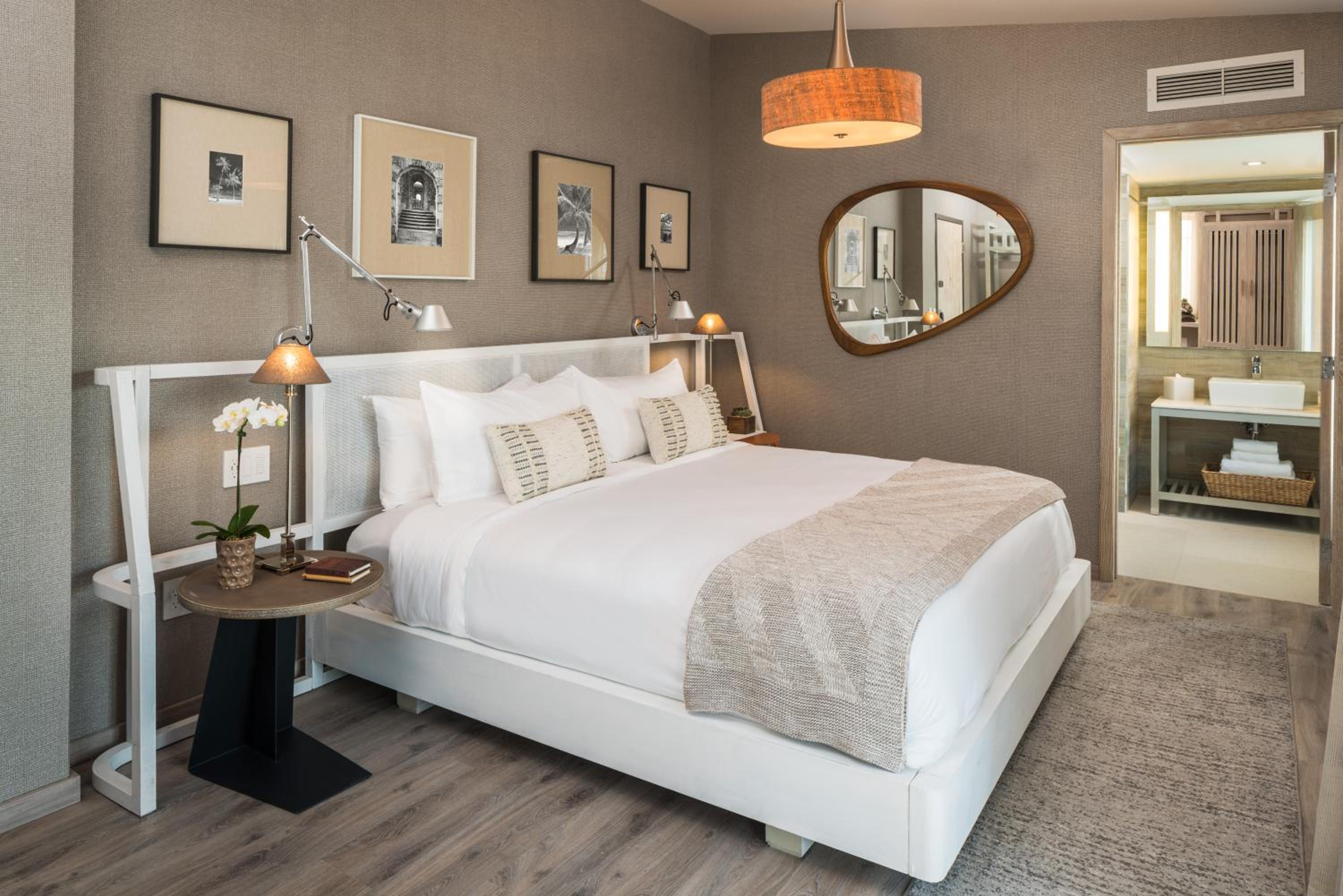 Superior King Room - Photo 4