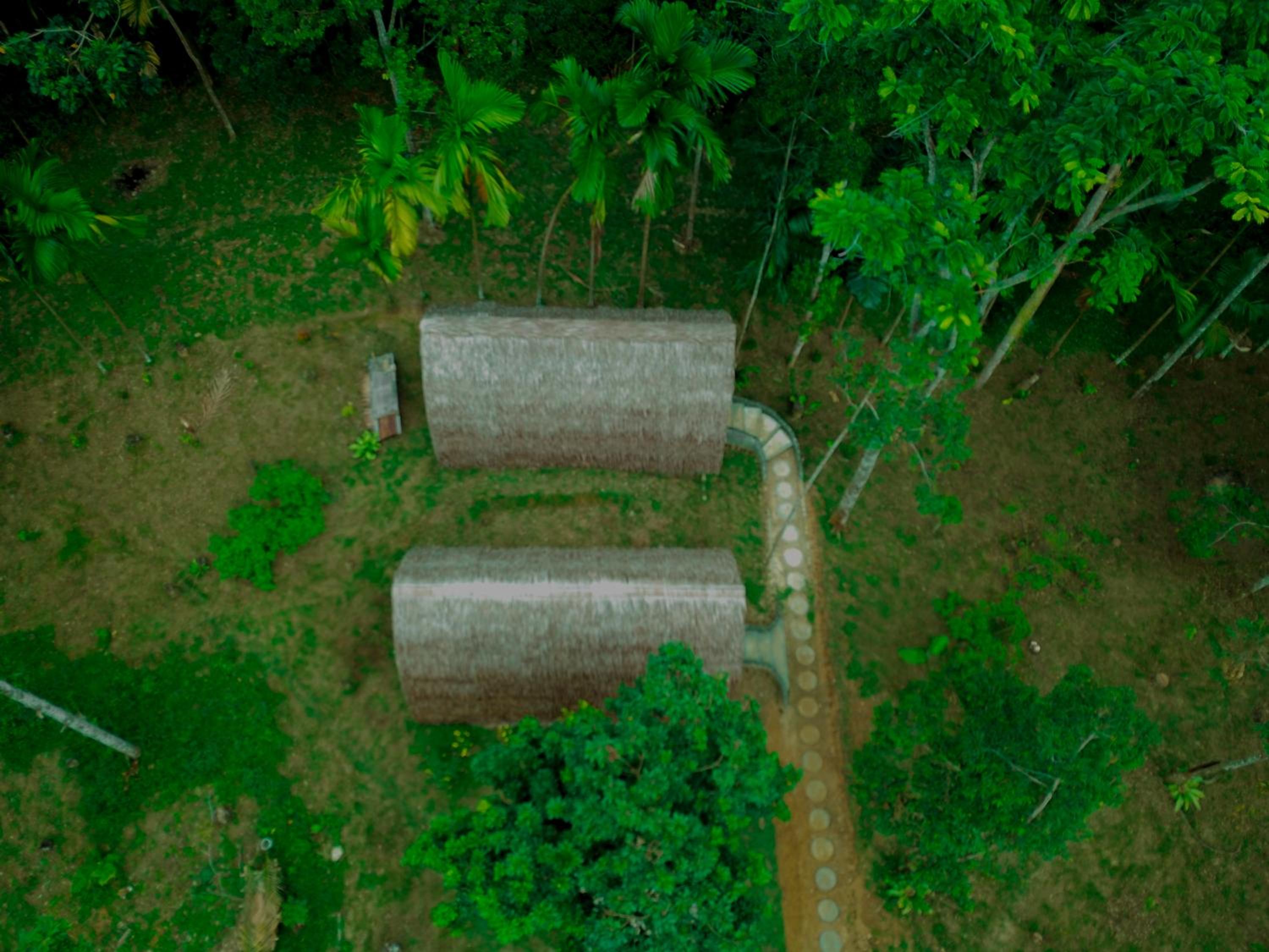 Deluxe Bungalow with Garden View - Photo 10