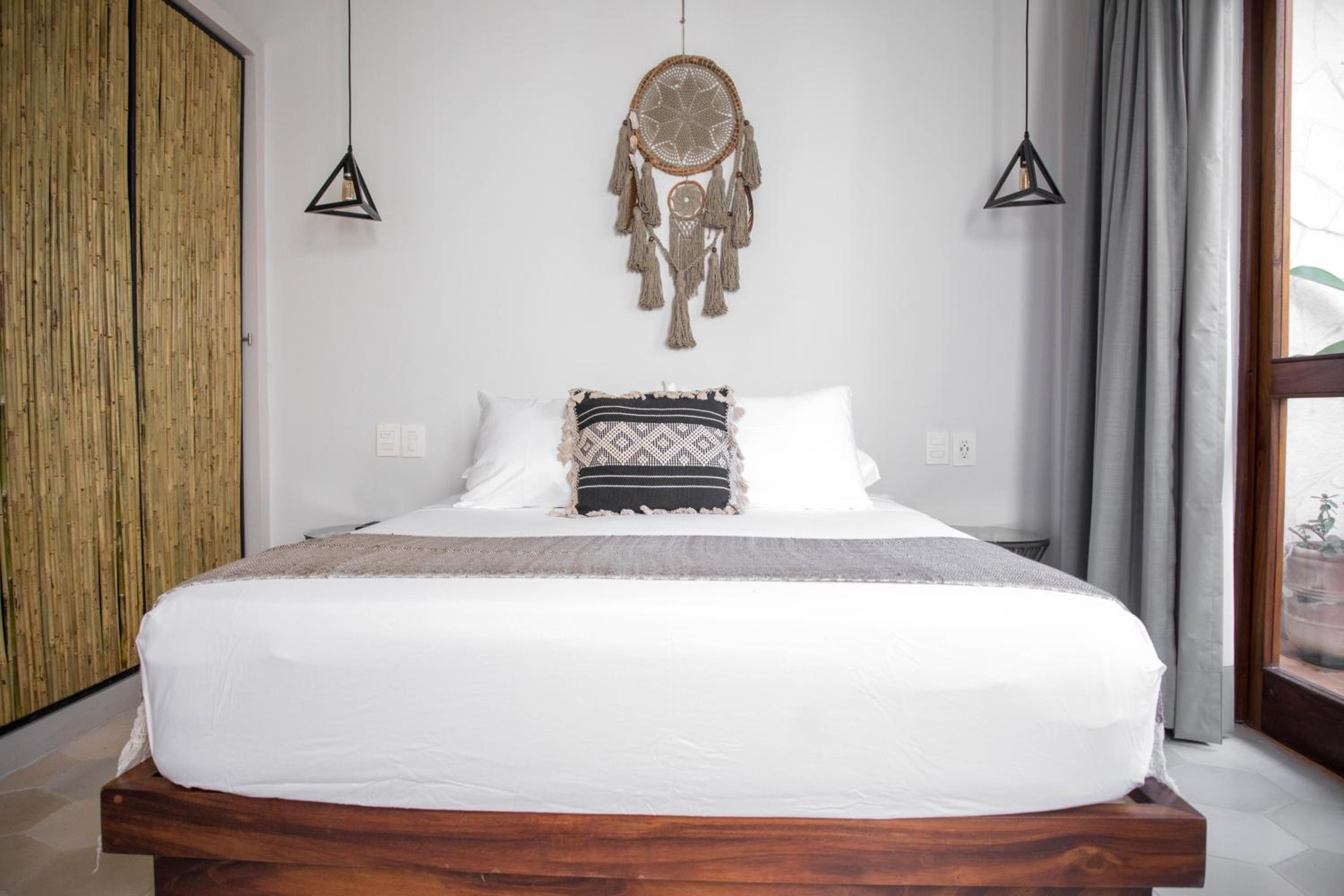 Double Room - Photo 2