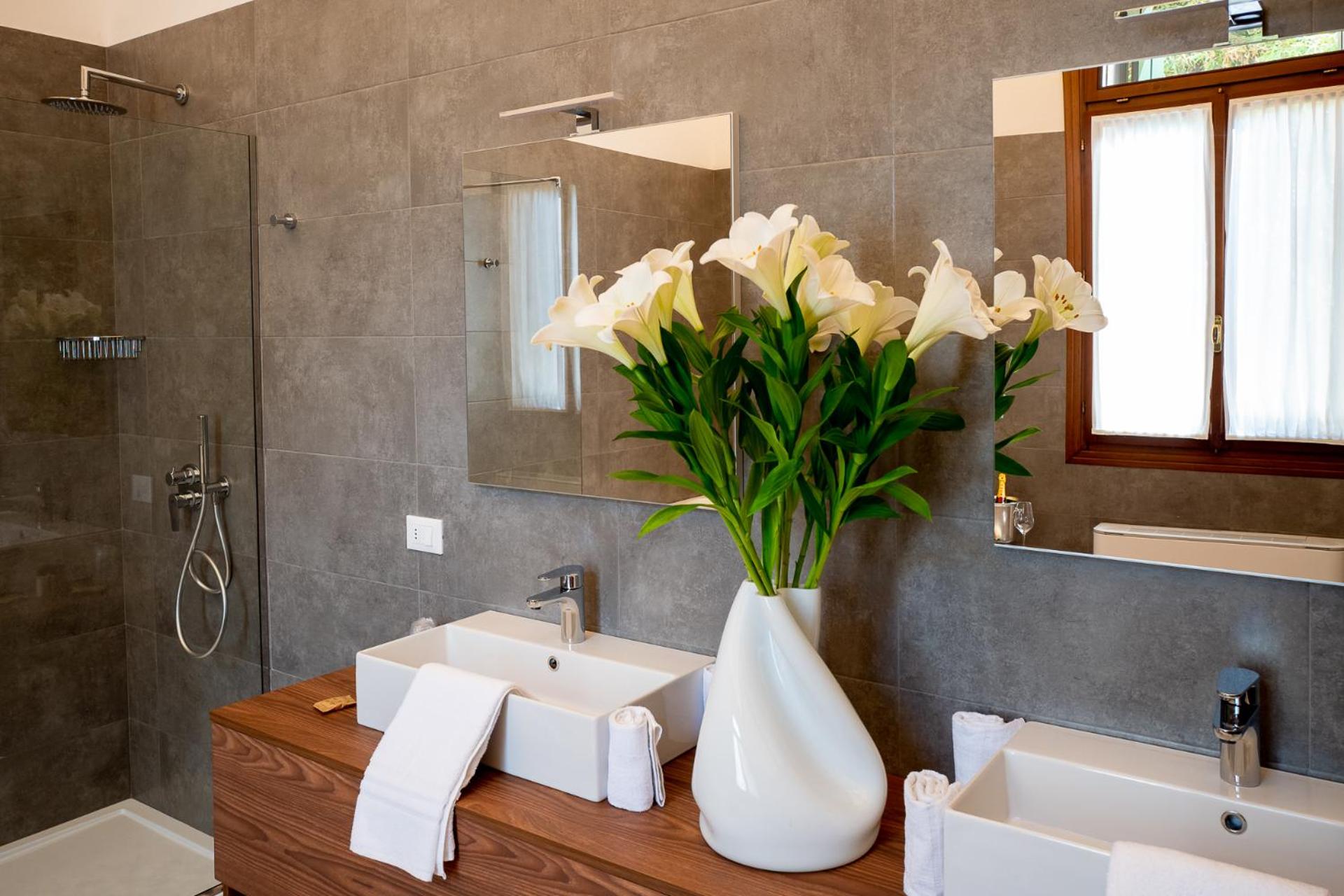 Junior Suite - Photo 2