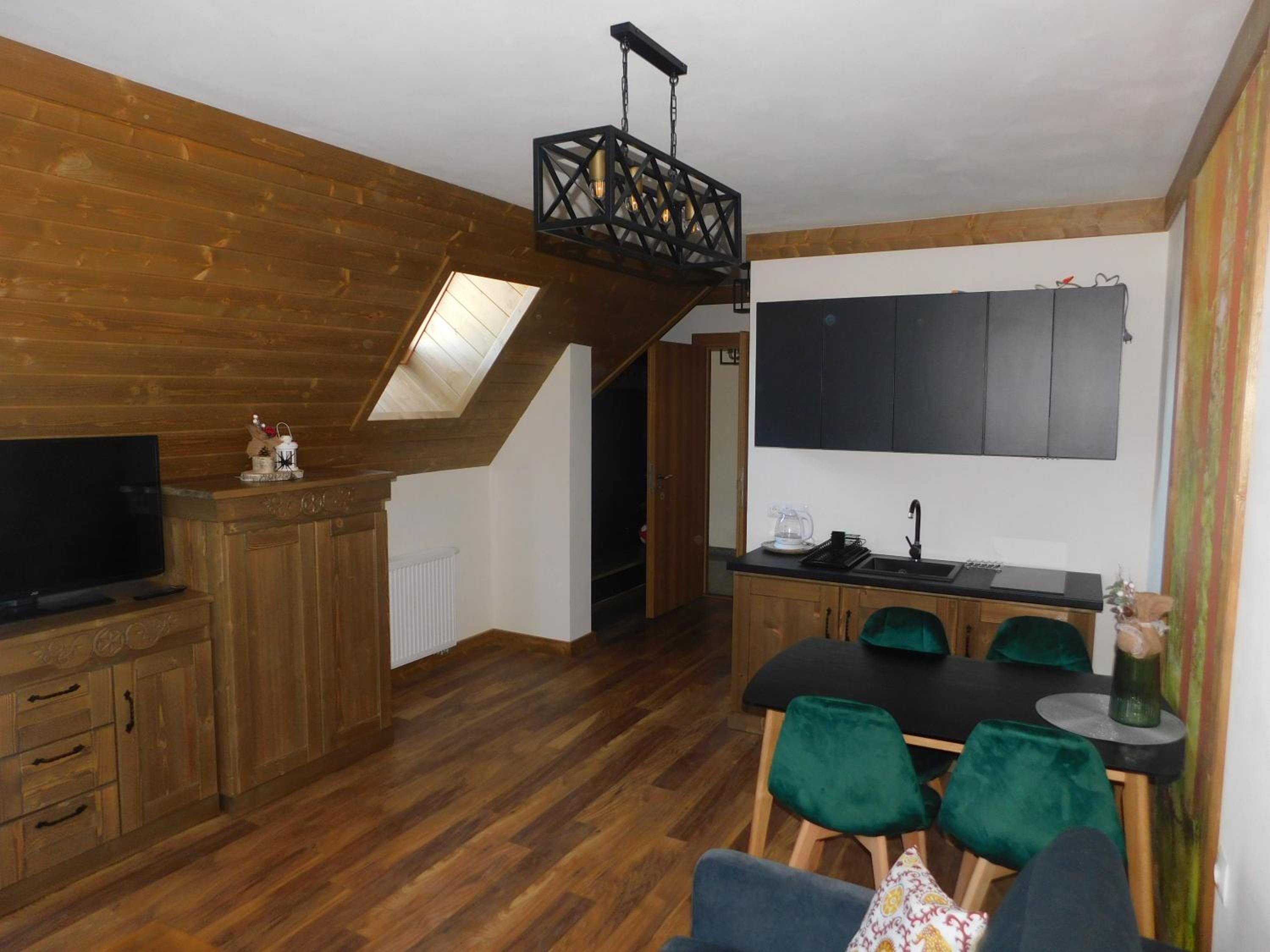 One-Bedroom Suite photo 1