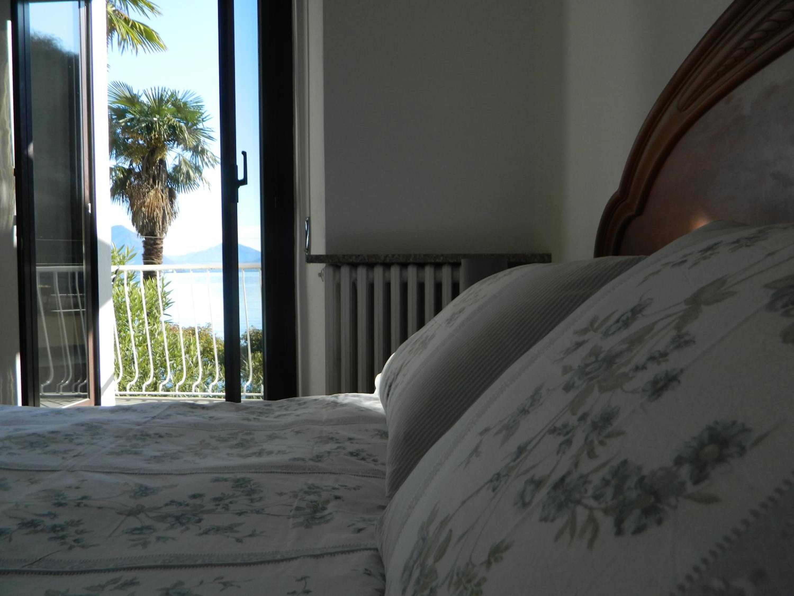 Apartment - Split Level photo 2