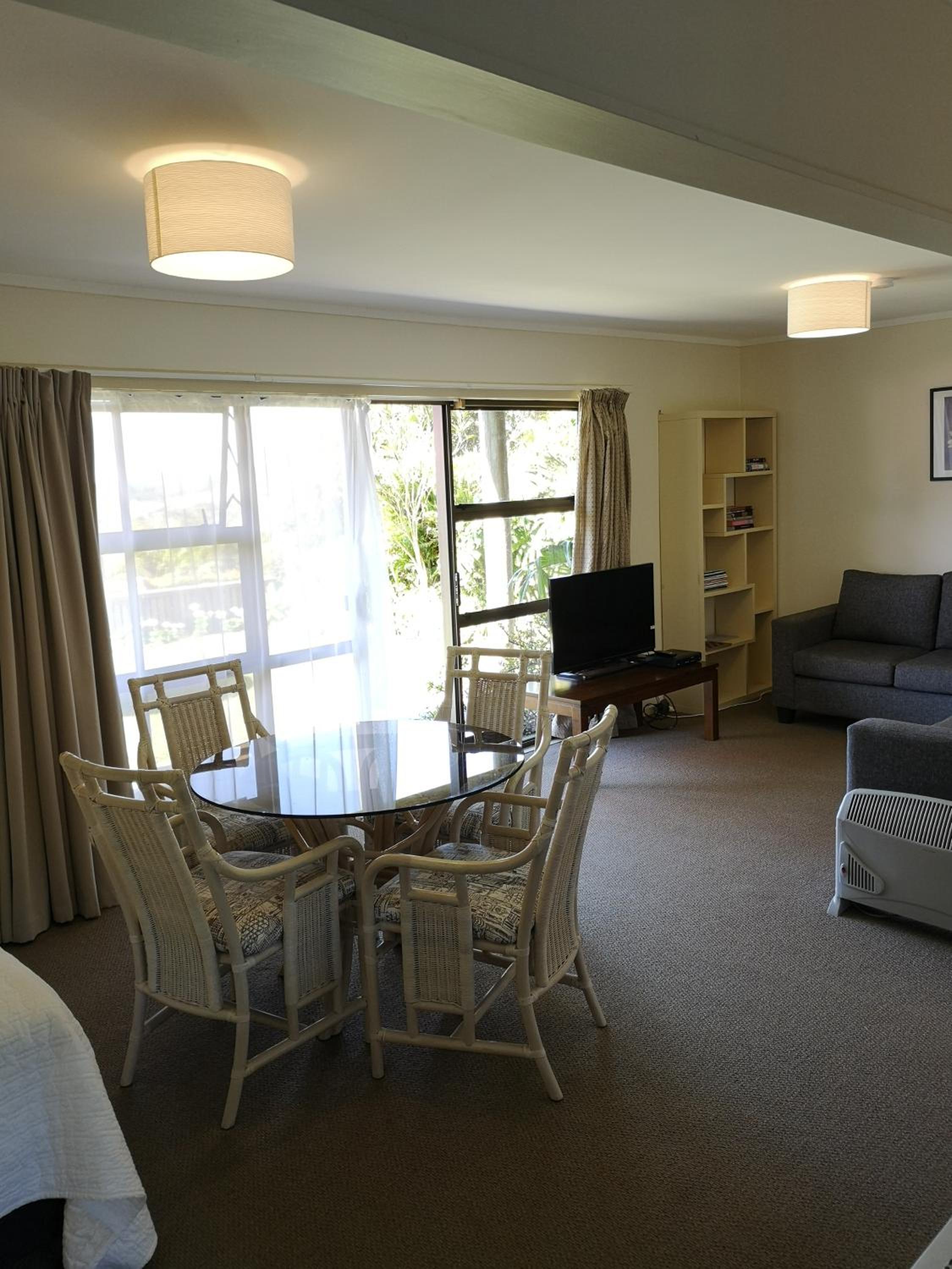 Apartment - Ground Floor photo 3