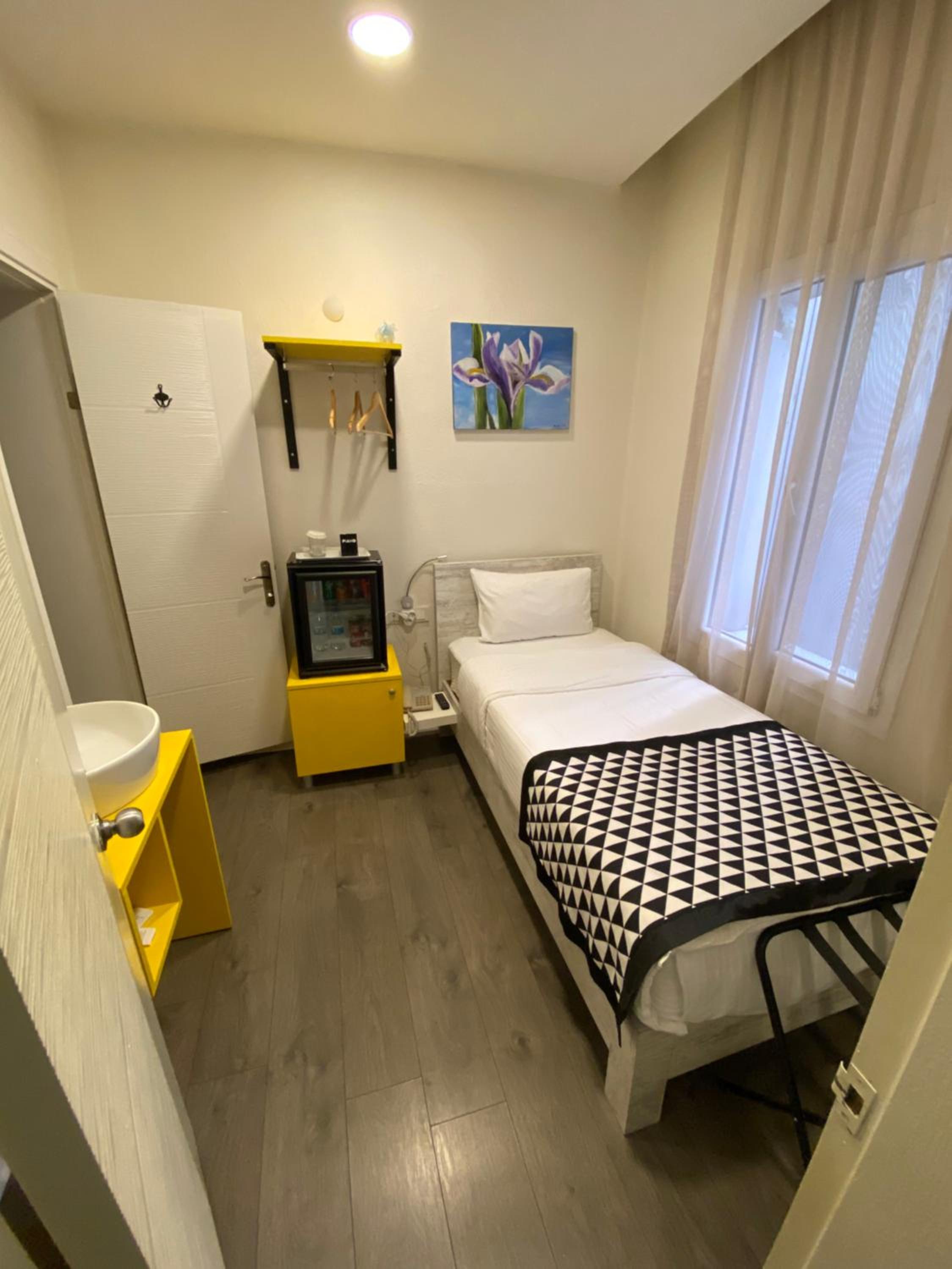 Economy Single Room photo 1