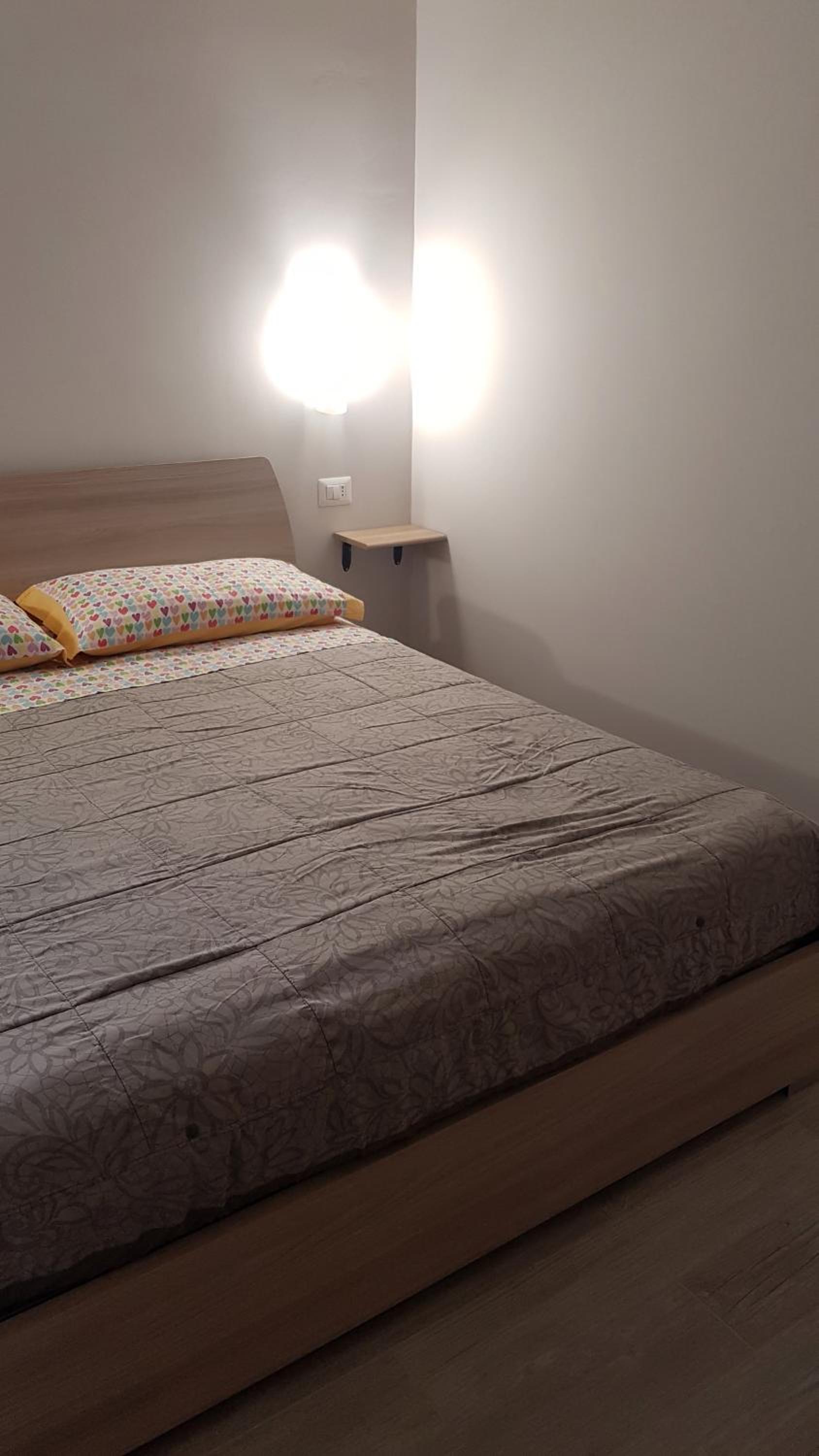 Two-Bedroom House - Photo 5