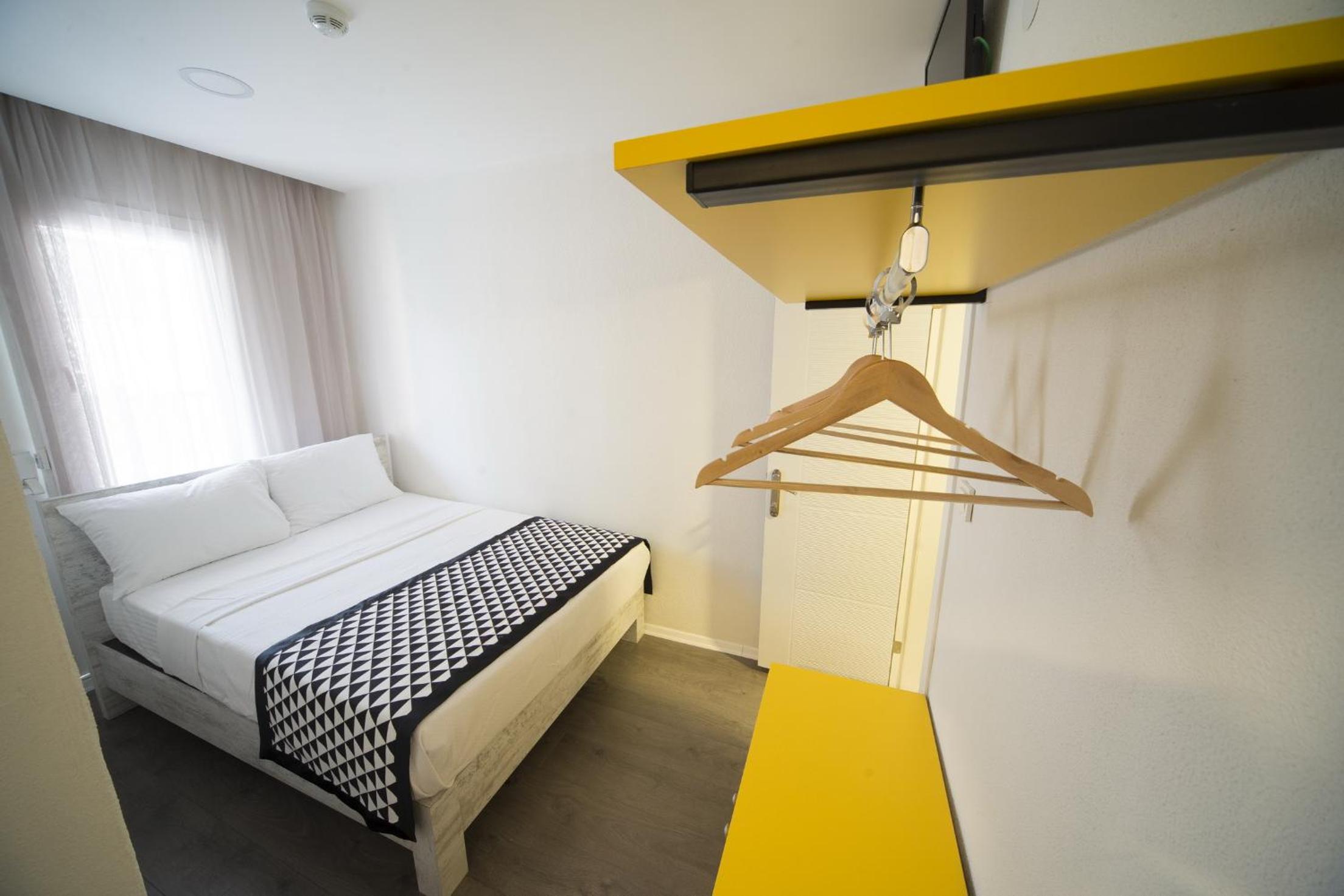 Standard Double Room photo 3