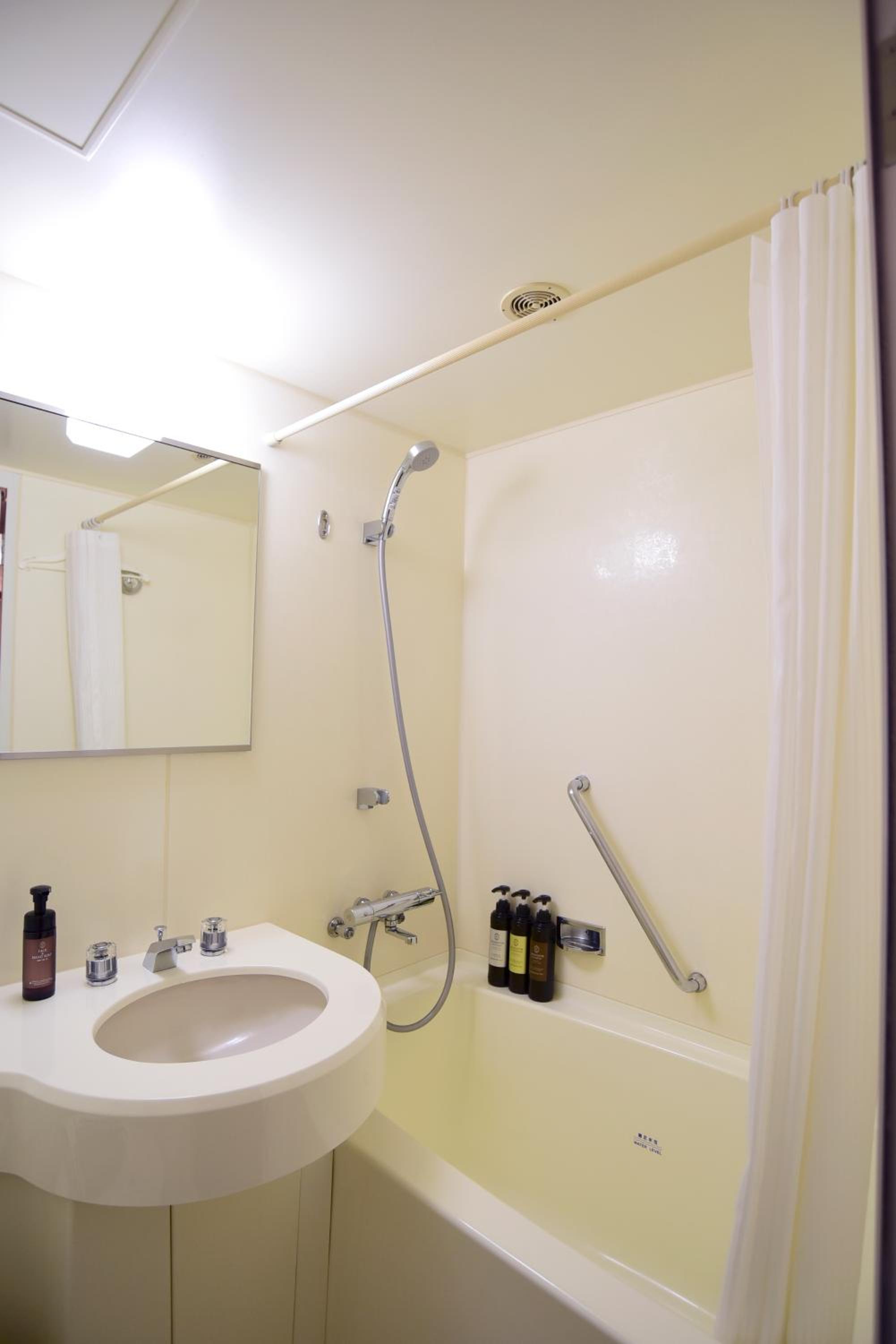 Standard Single Room Non-Smoking photo 2
