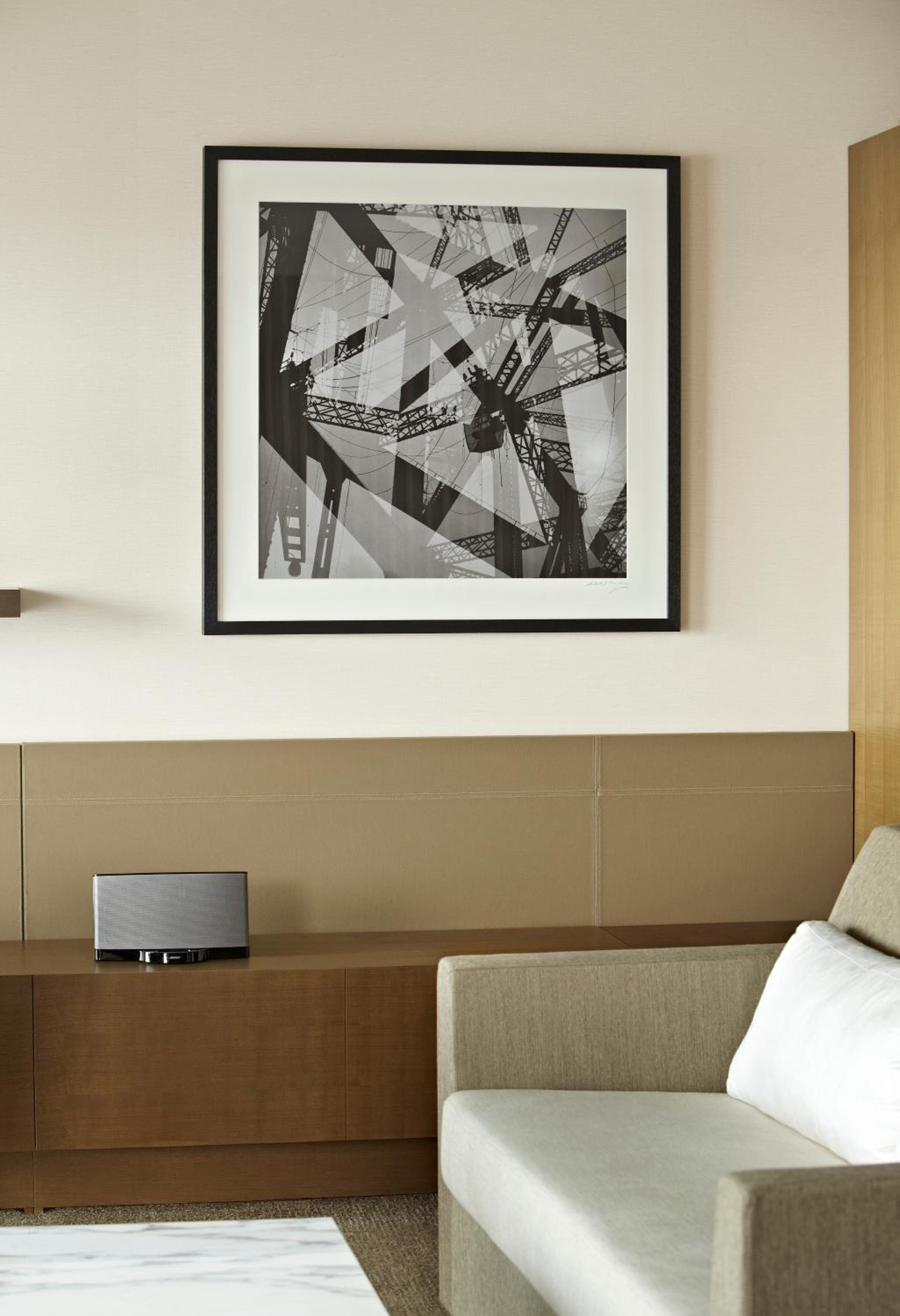 Cove Suite