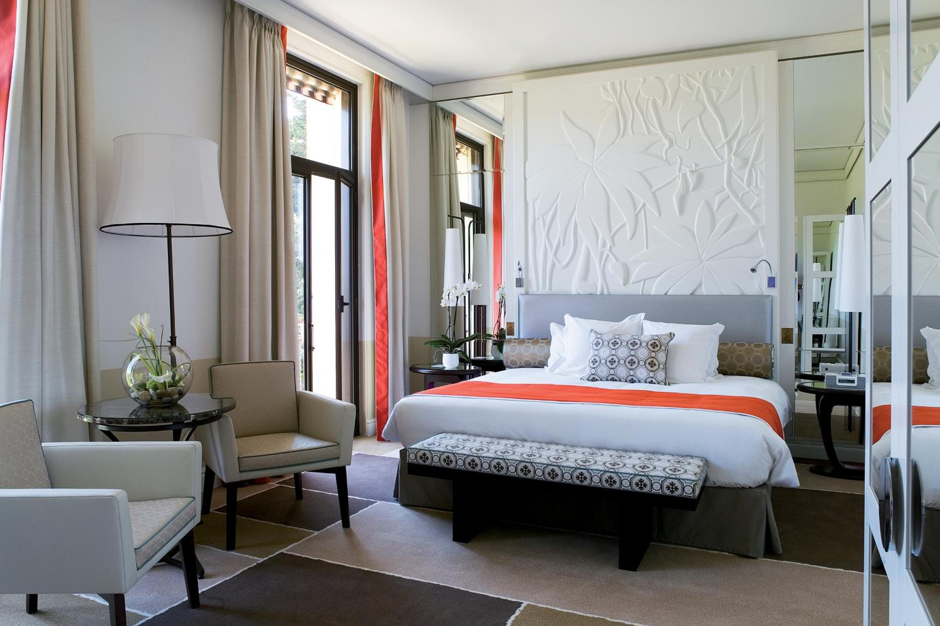 Chambre Double Deluxe – Vue Latérale sur Mer