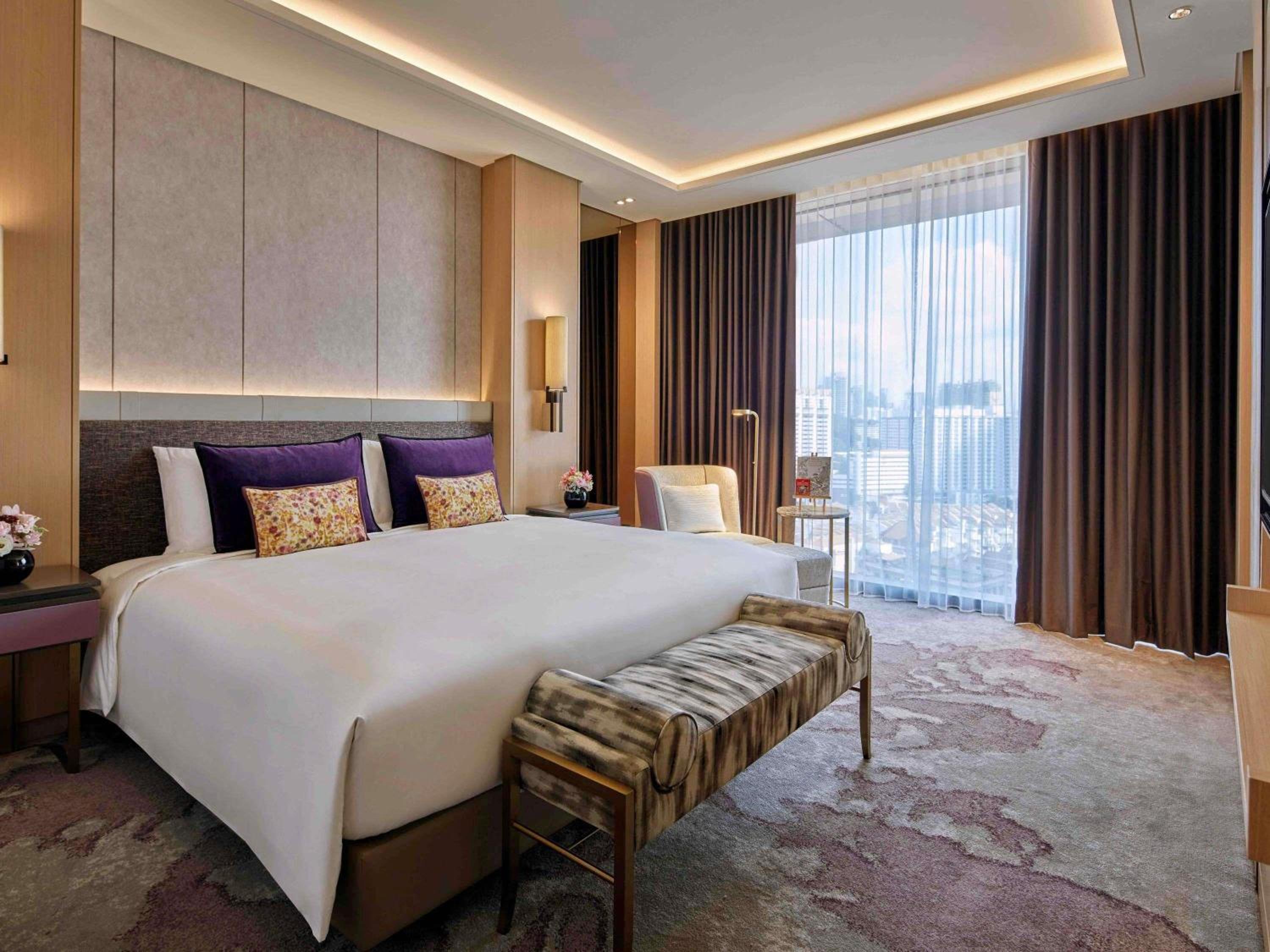 Prestige King Suite with Heritage View and Club Access
