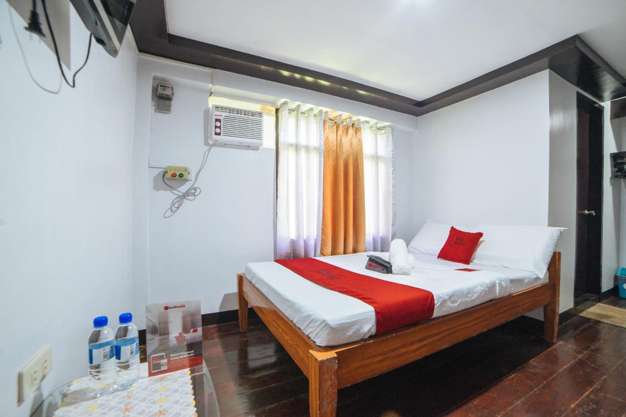 Double Room - Photo 1