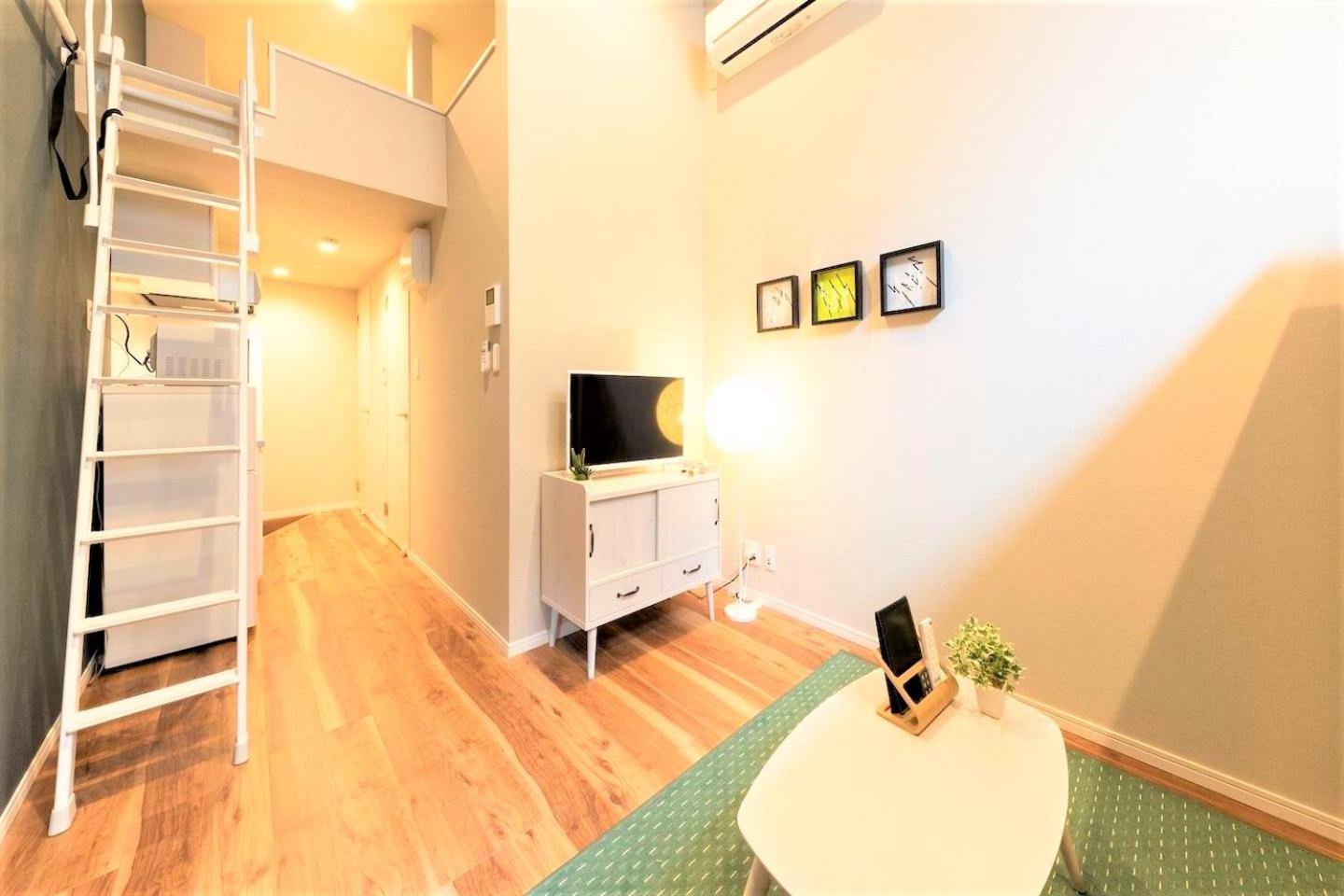 Studio Apartment - No Cleaning for Consecutive Night Stays - Photo 30