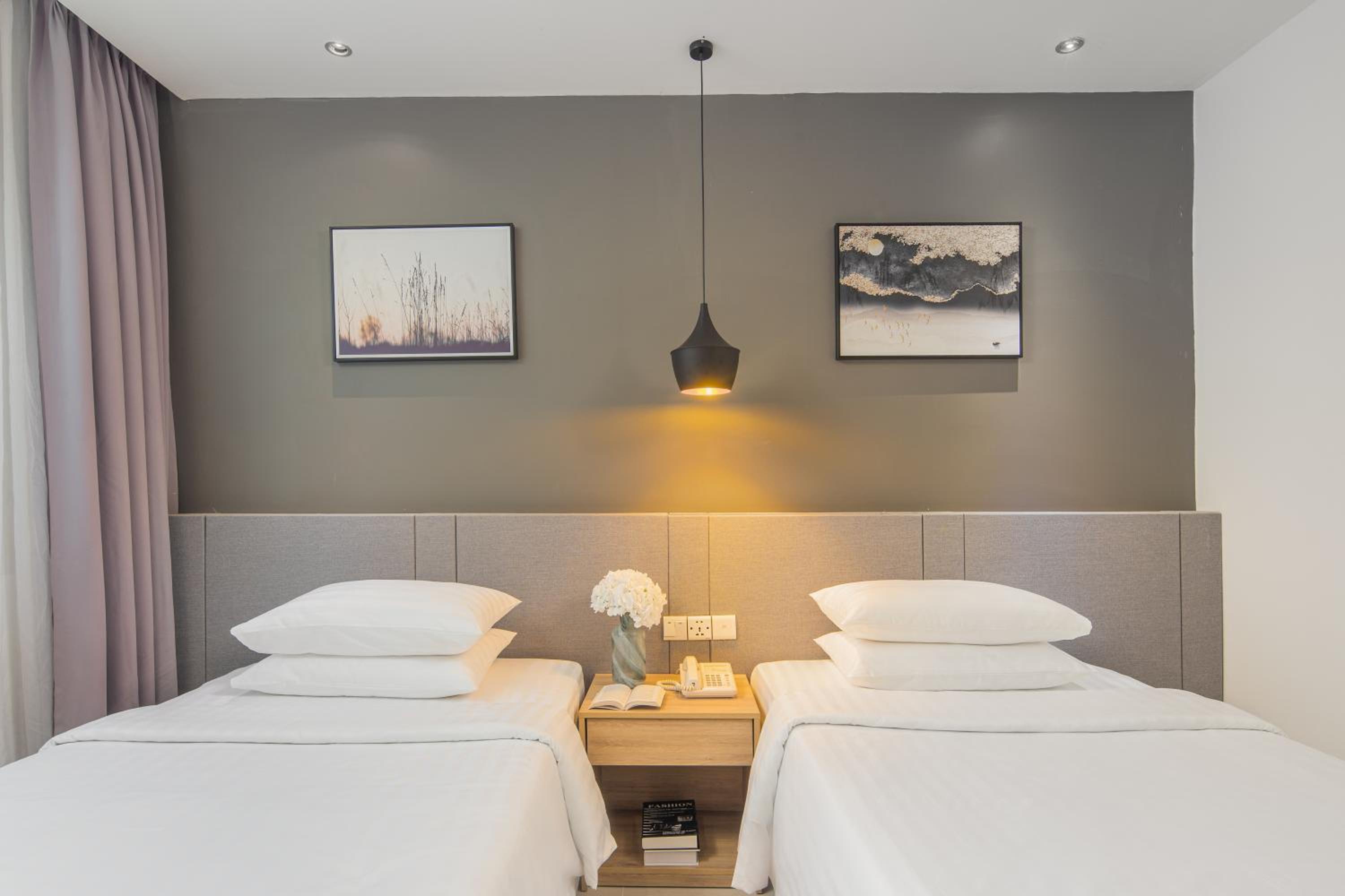 Superior Twin Room photo 1