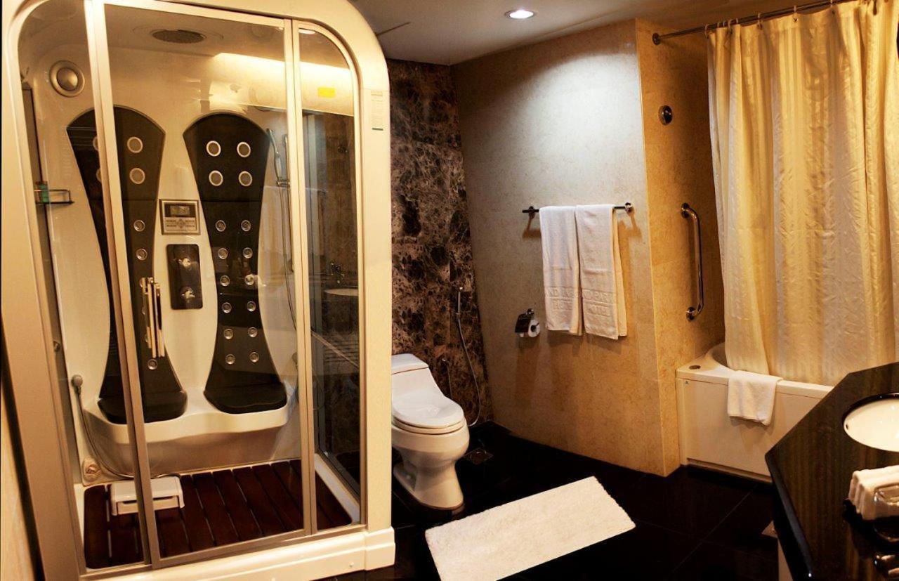 Presidential Suite photo 2