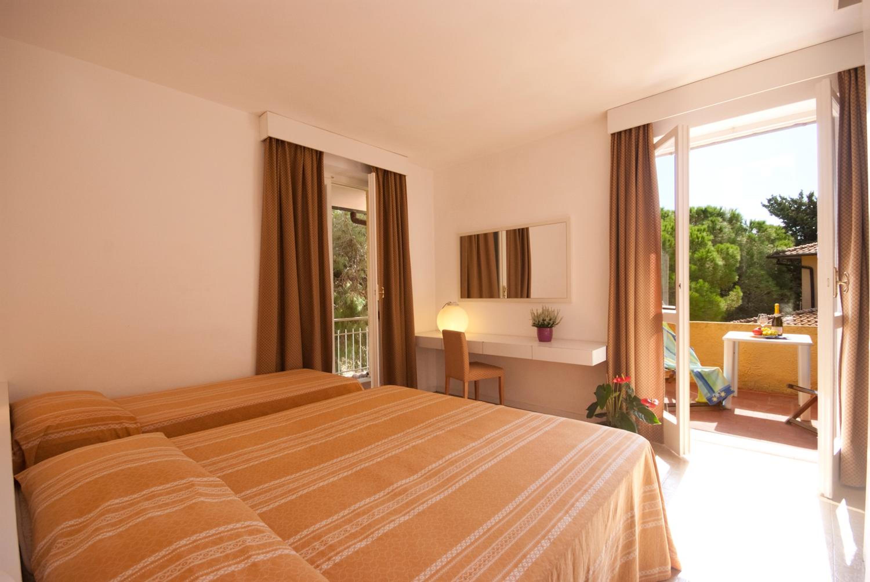 Apartment with Terrace photo 1
