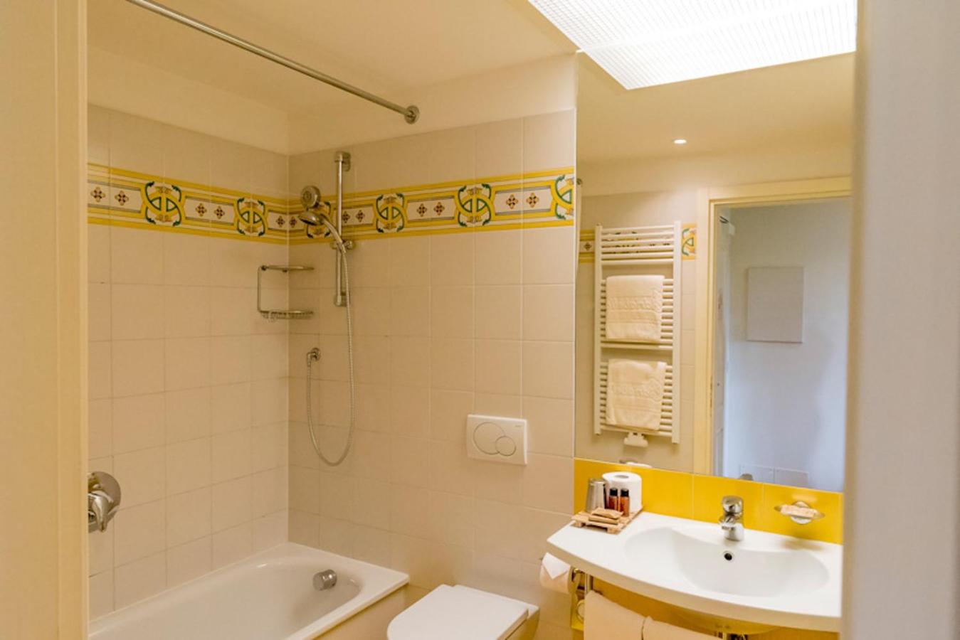 Superior Double/Twin Room photo 3