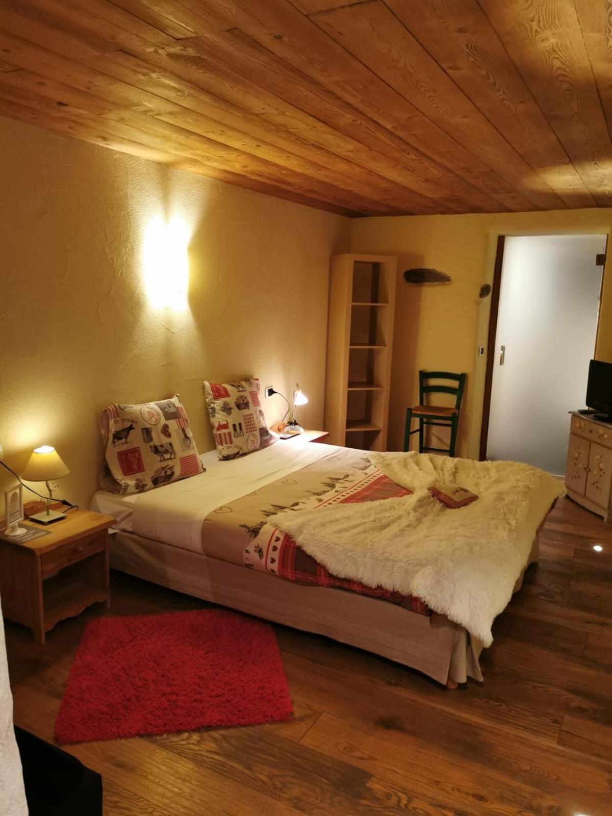 Economy Double or Twin Room photo 2