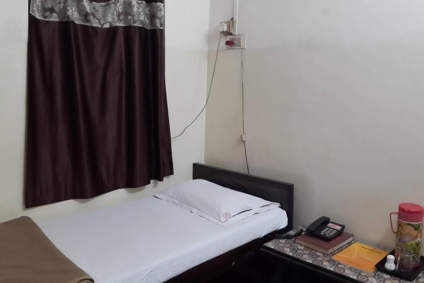 Economy Single Room photo 2