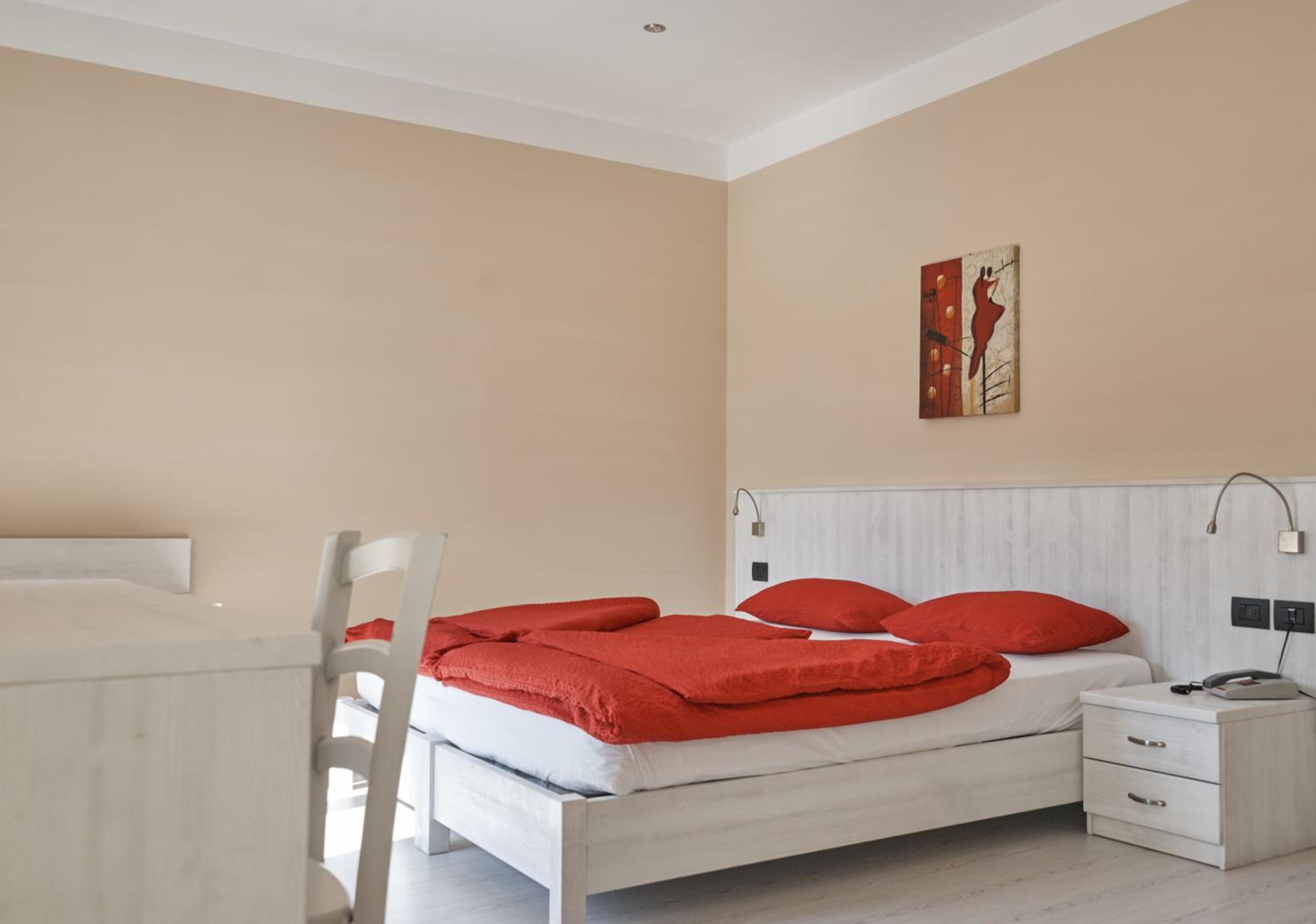 Deluxe Double Room - Photo 1