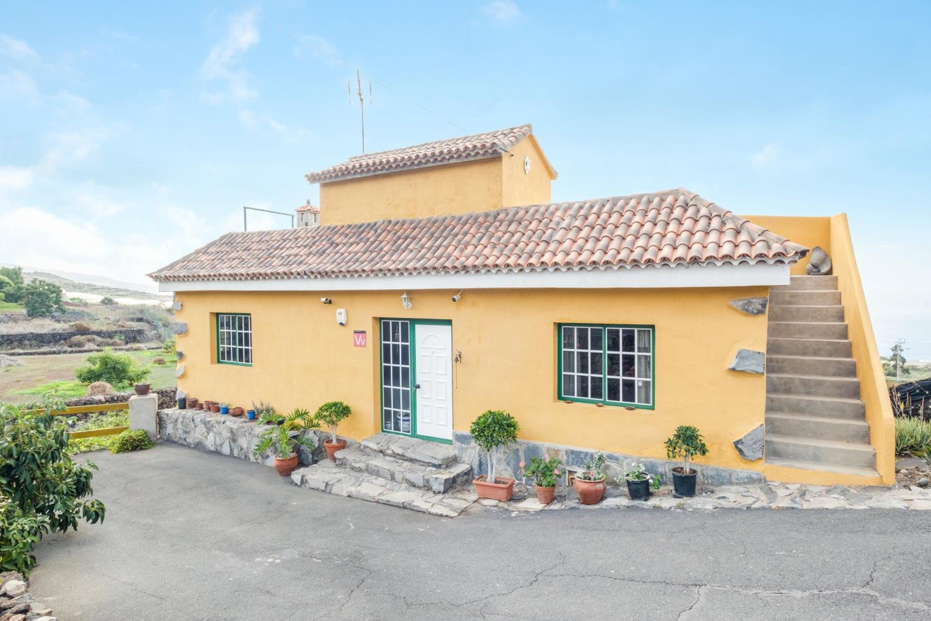 Villa with Sea View - Photo 26