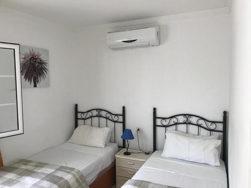 Casa de cuatro habitaciones
