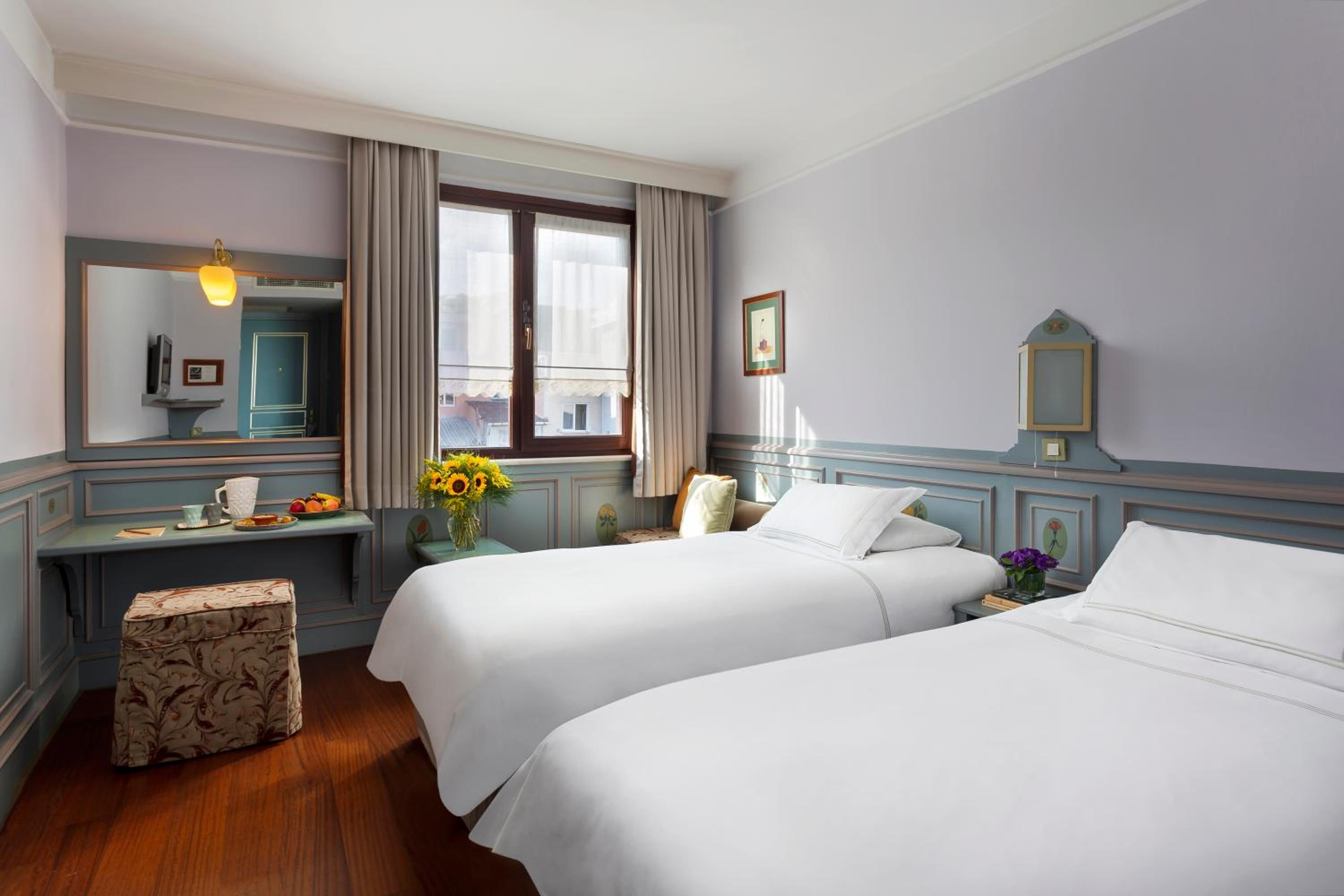 Superior Double or Twin Room photo 3