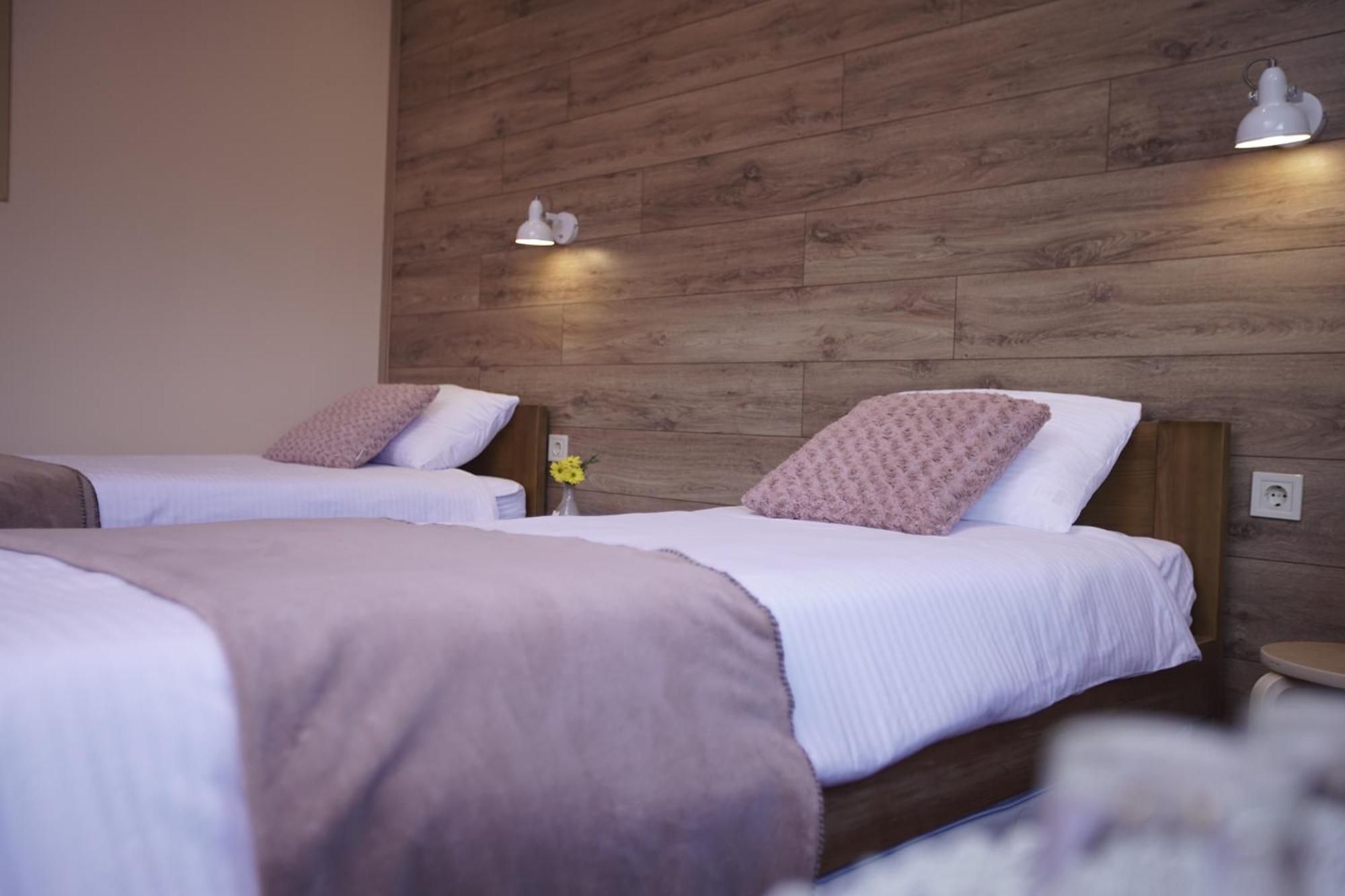 Small Double Room photo 1