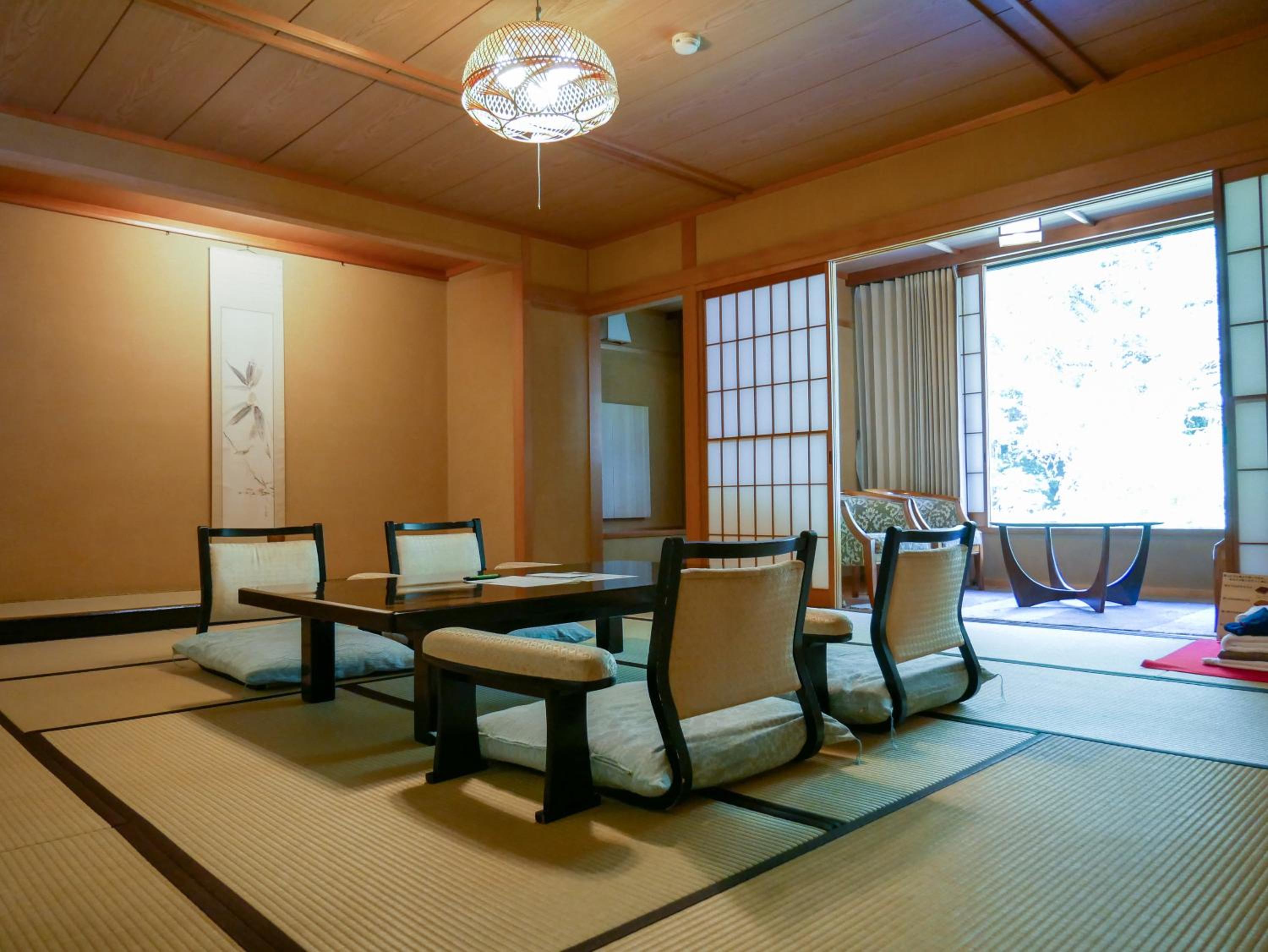 Japanese-Style Deluxe Room with Yamashina Room