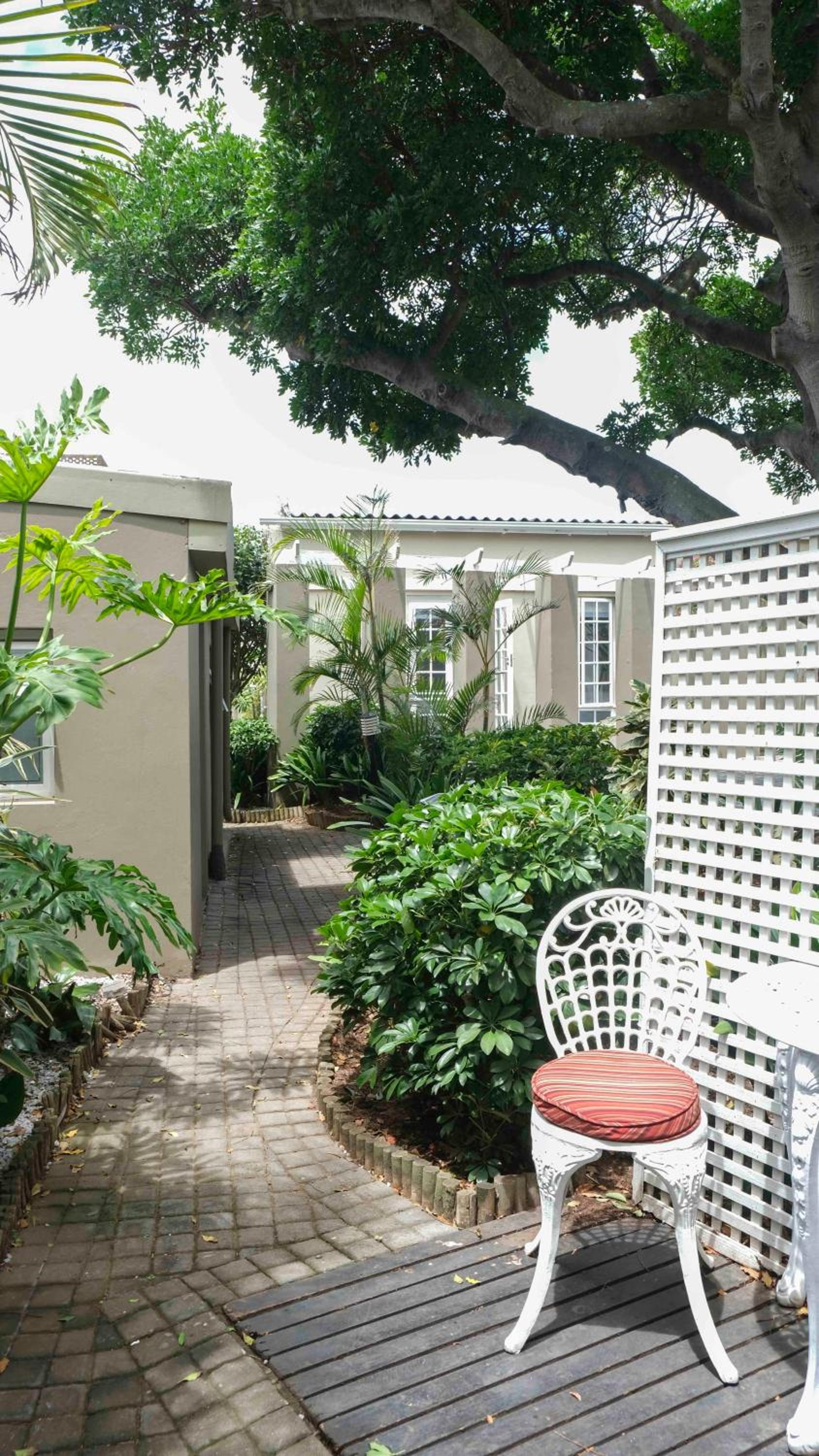 Budget Double Room photo 3