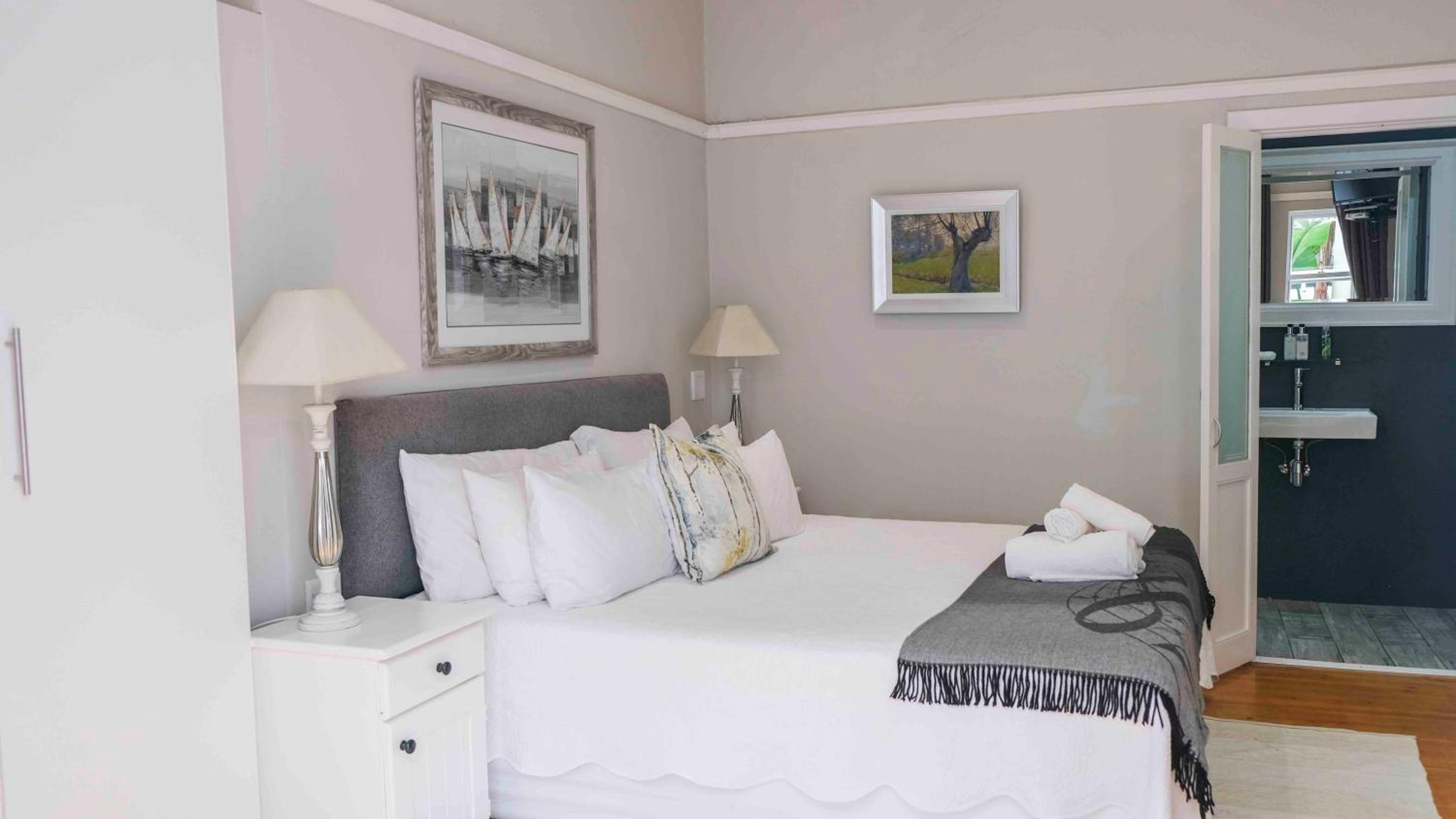 Twin/Double Room photo 1