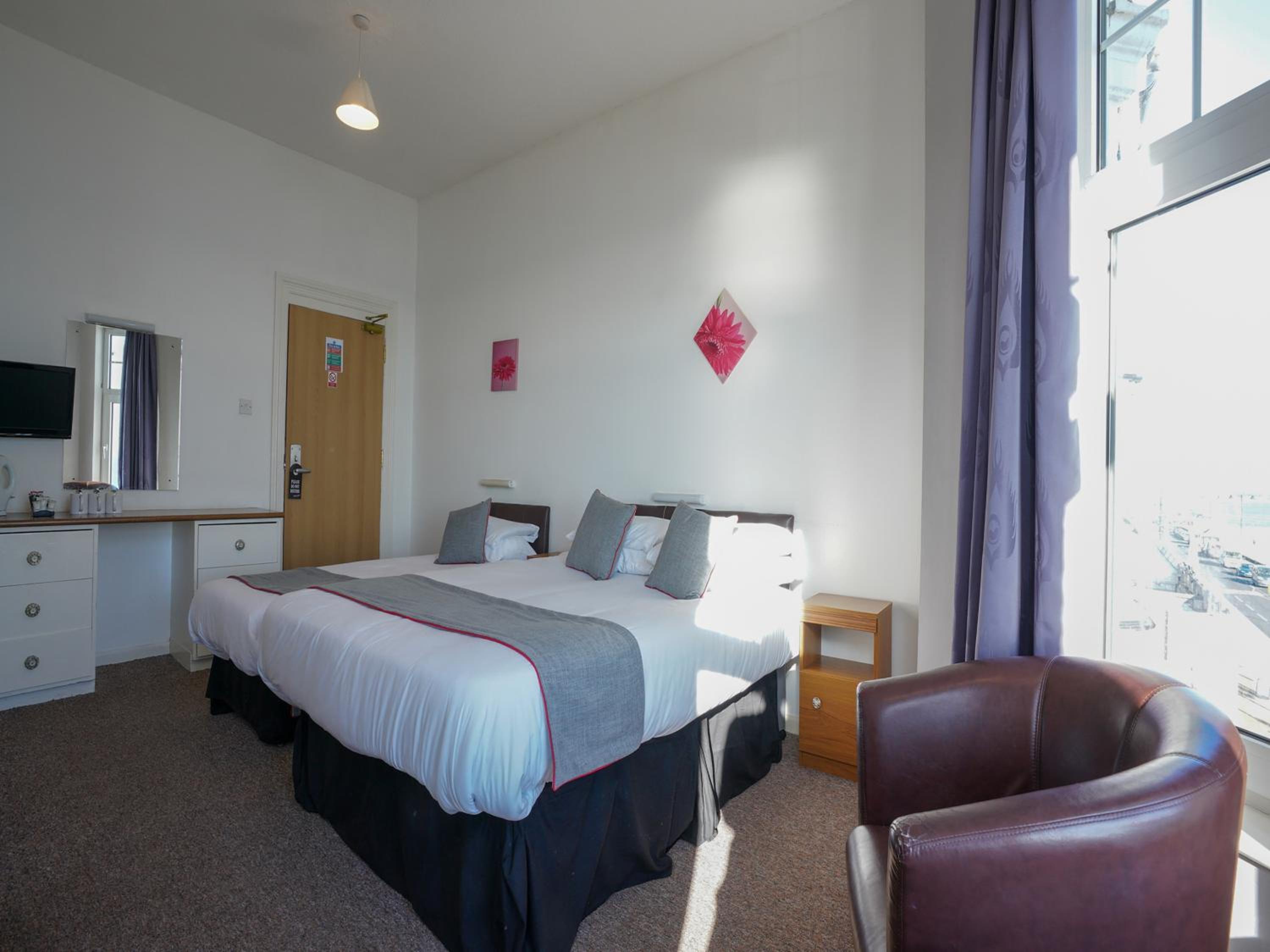 Standard Family of 4 room with view photo 2