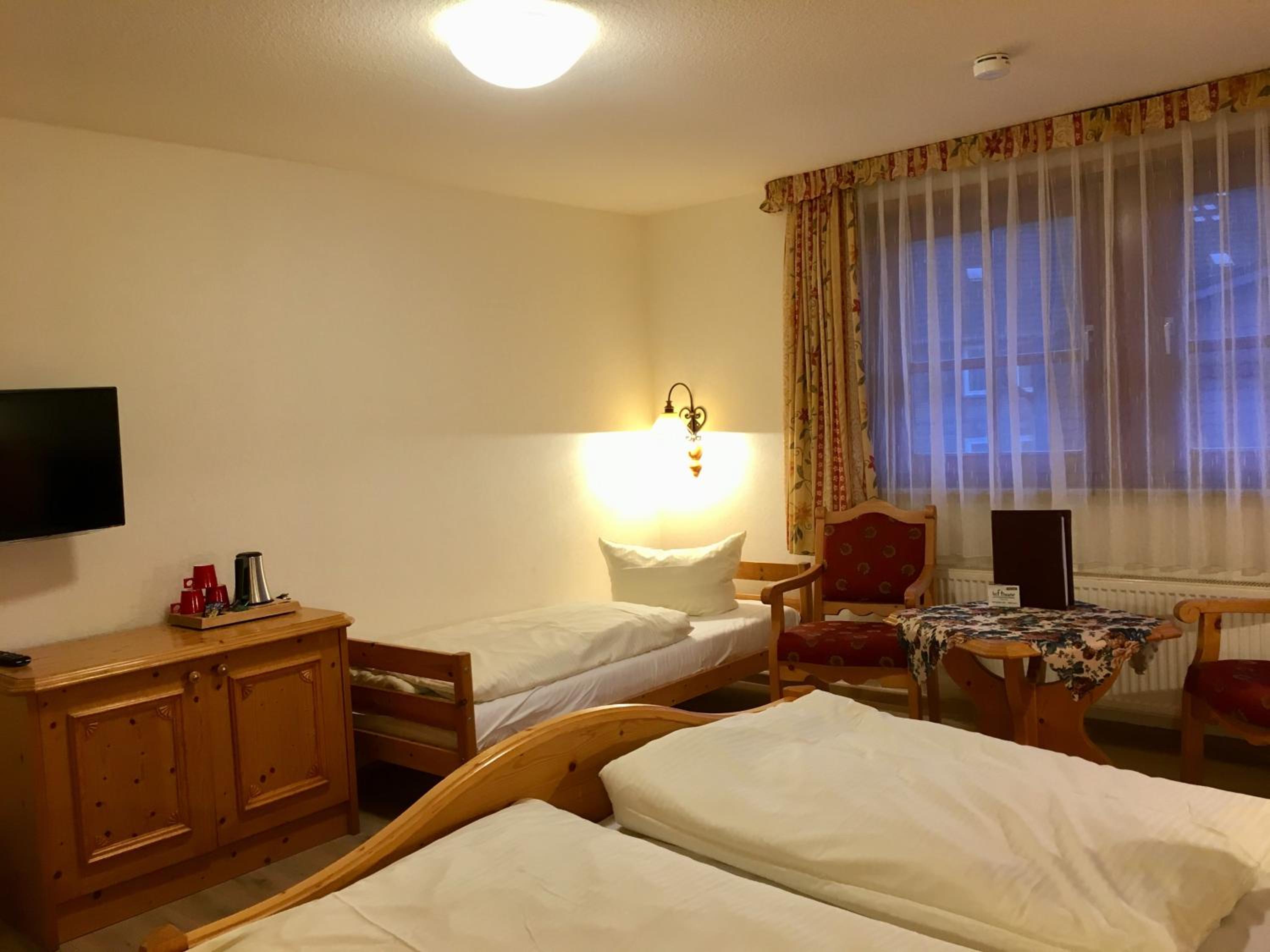 Triple Room - Photo 4