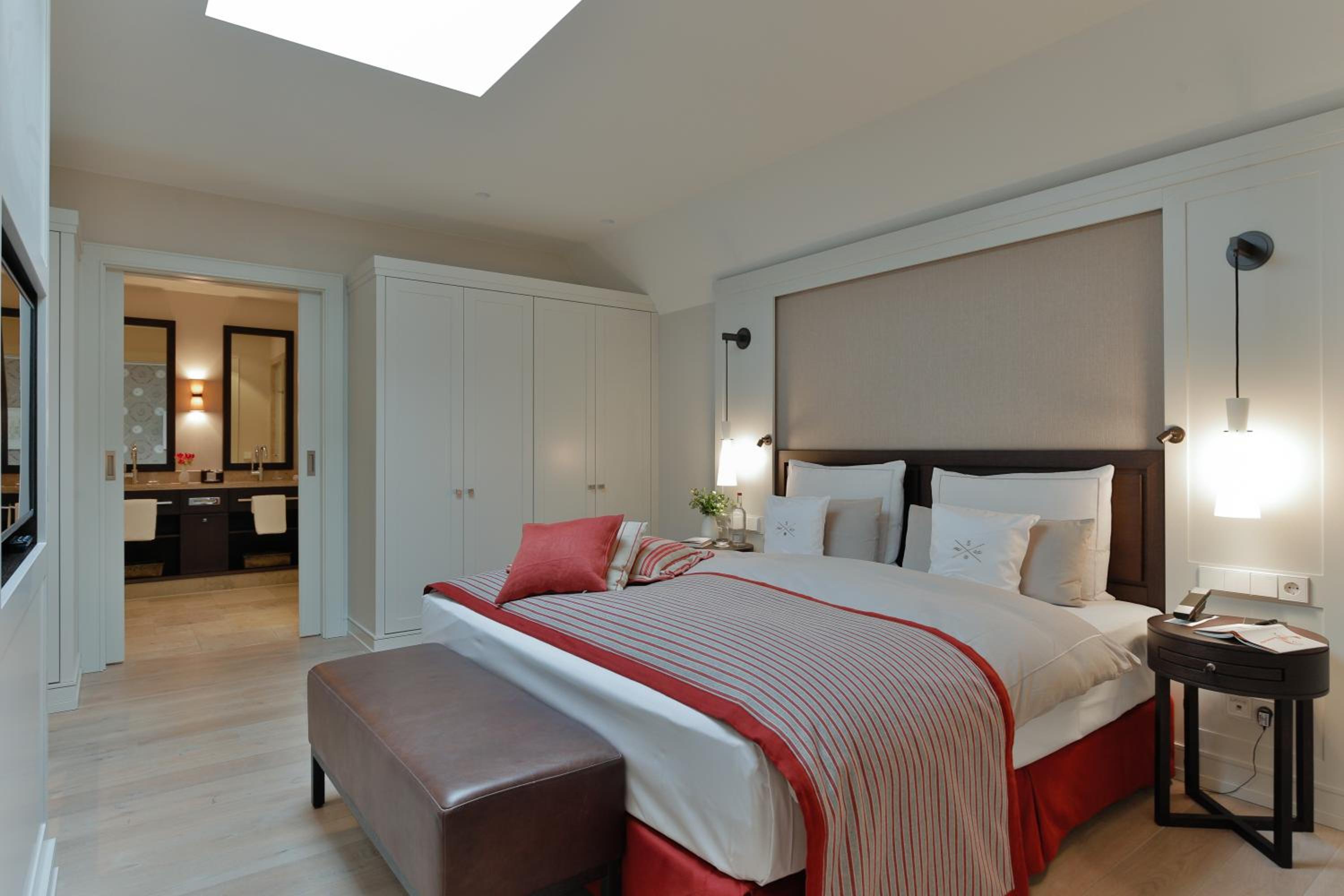 Maisonette Senior Suite thumbnail 6
