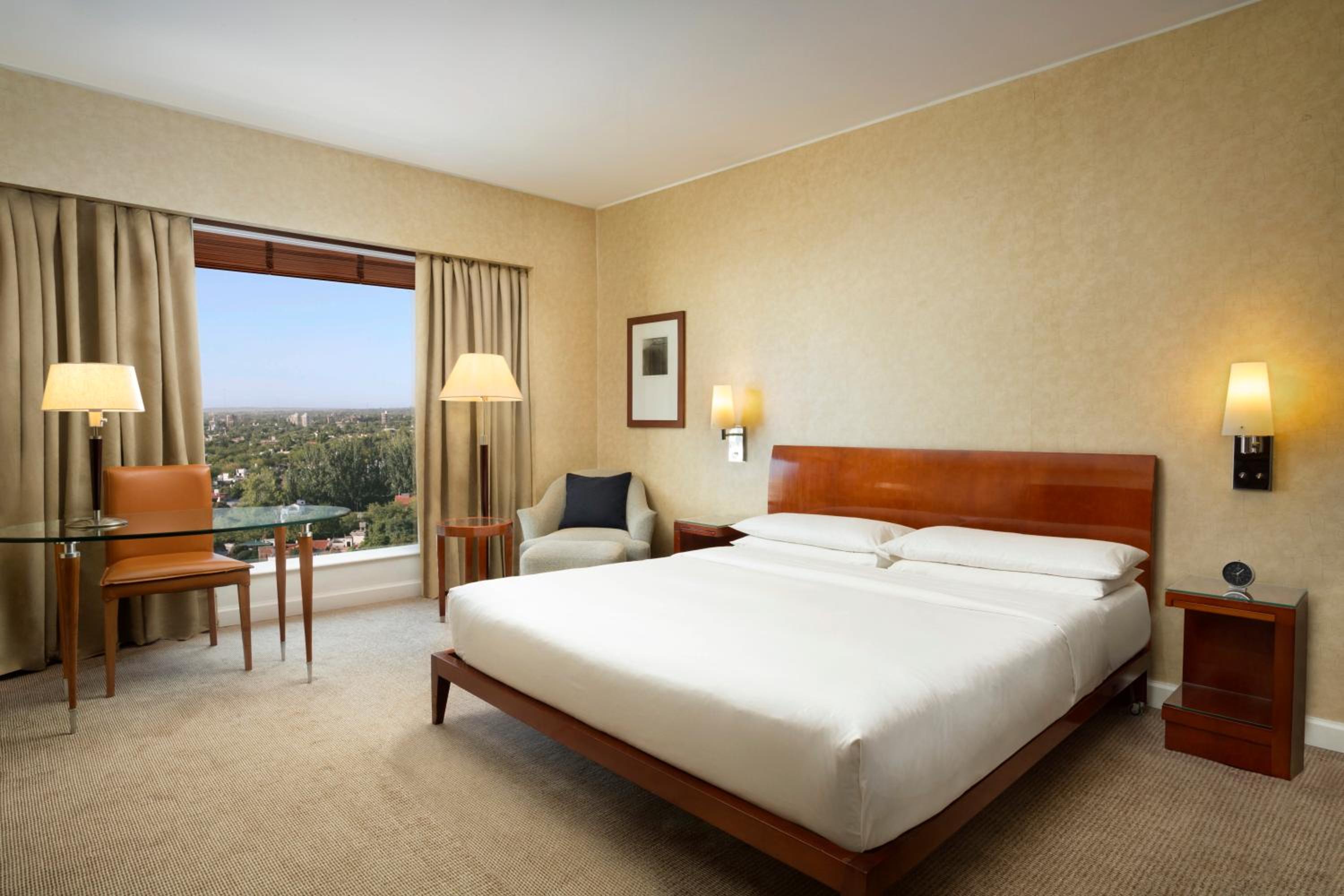 Twin Room with Mountain View