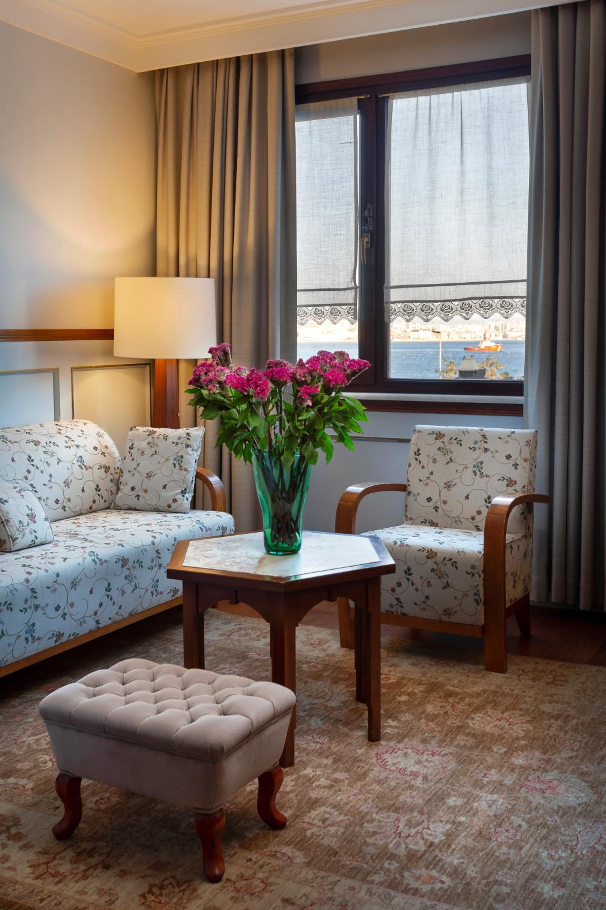 Junior Suite with Sea View photo 2