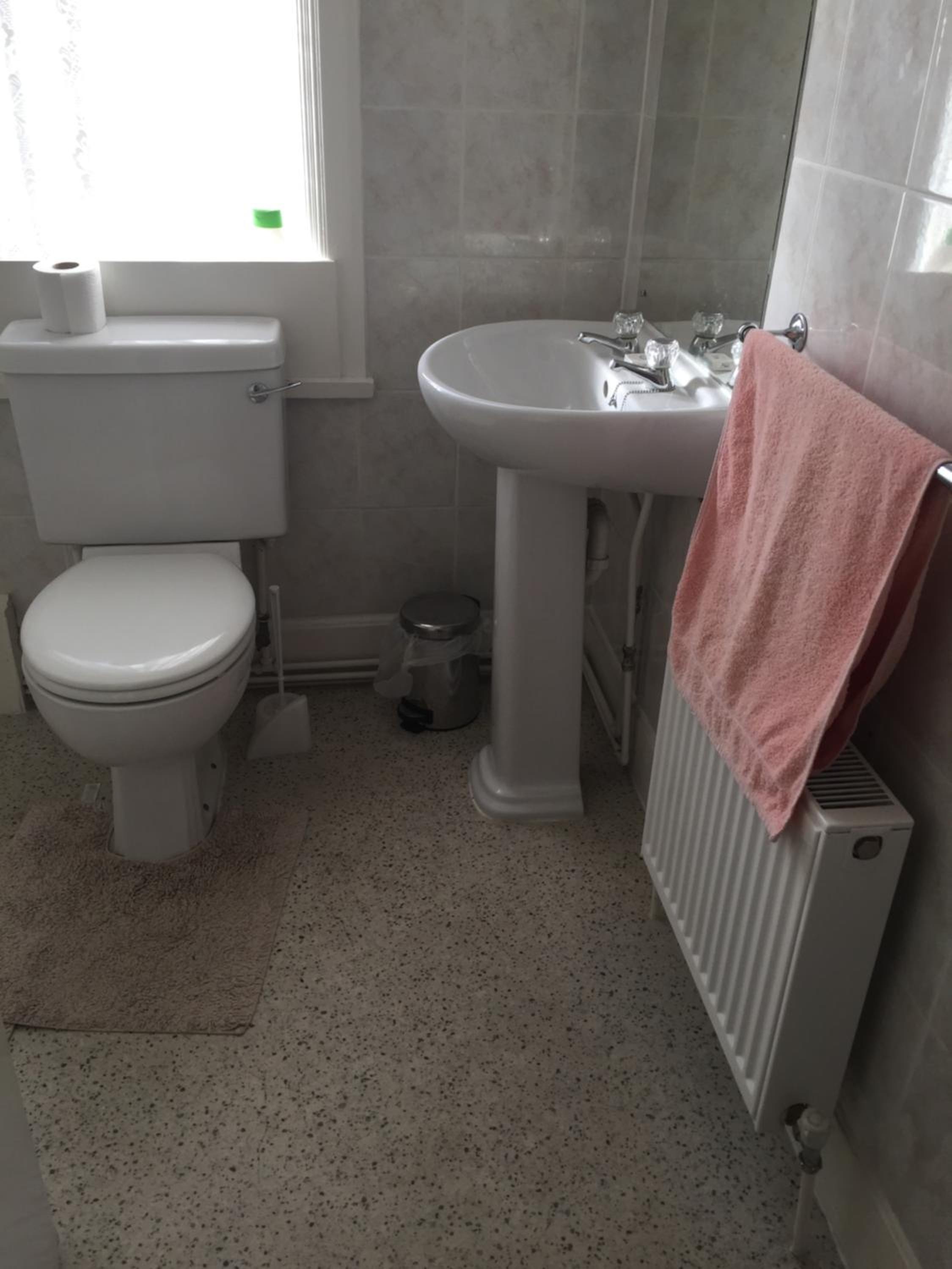 Single Room photo 3