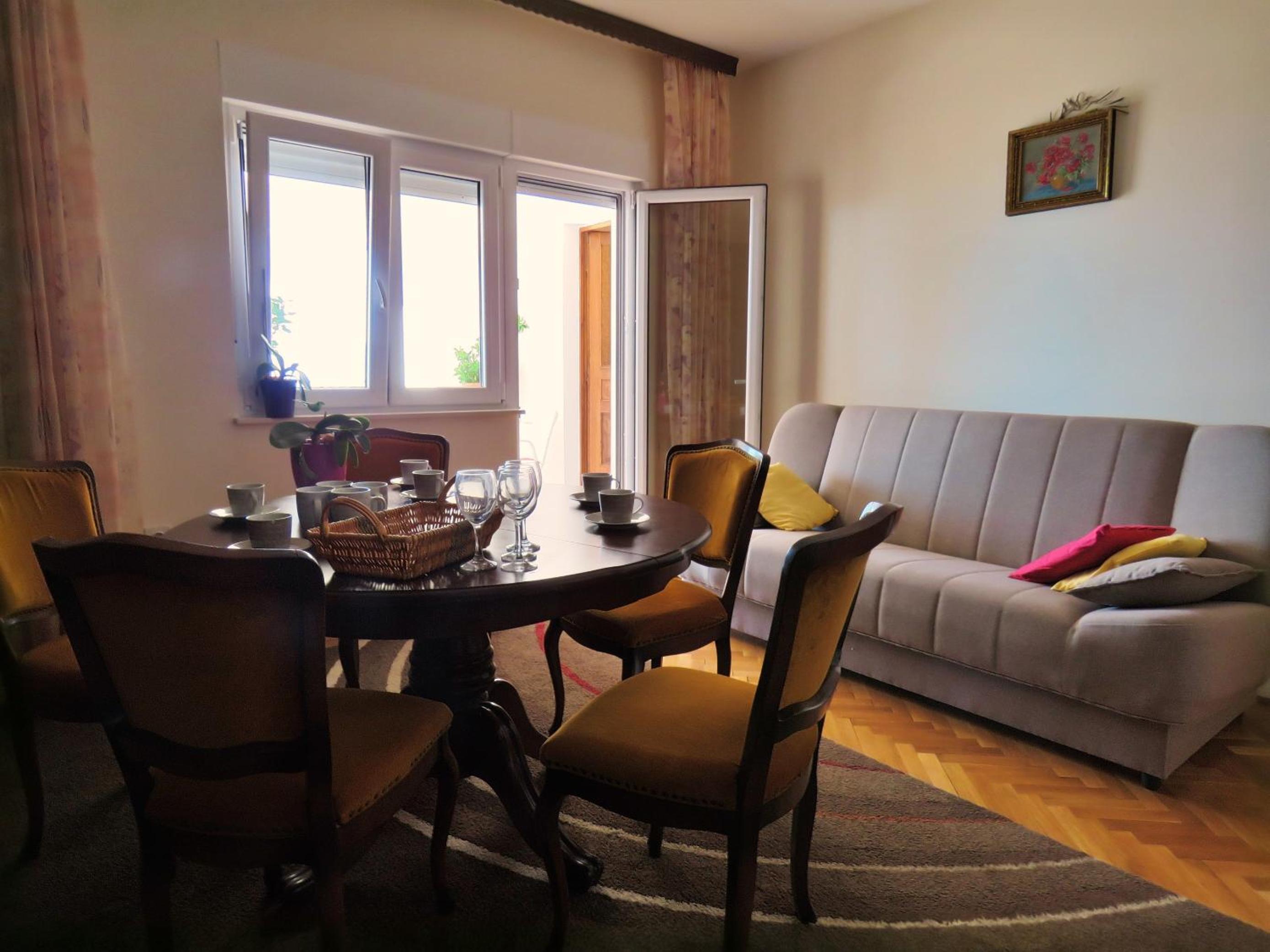 Apartment with Sea View