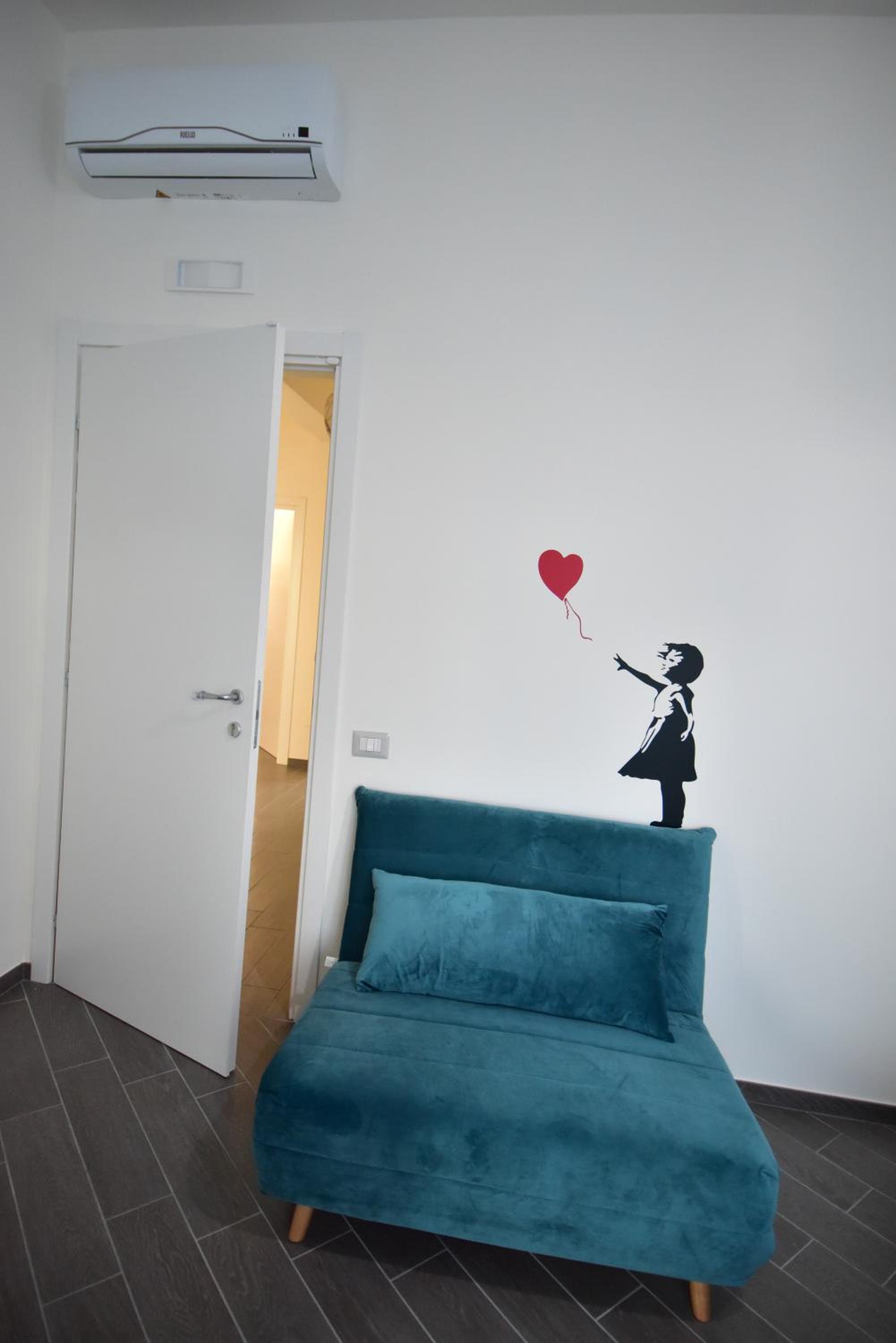 Large Double or Twin Room - Photo 18