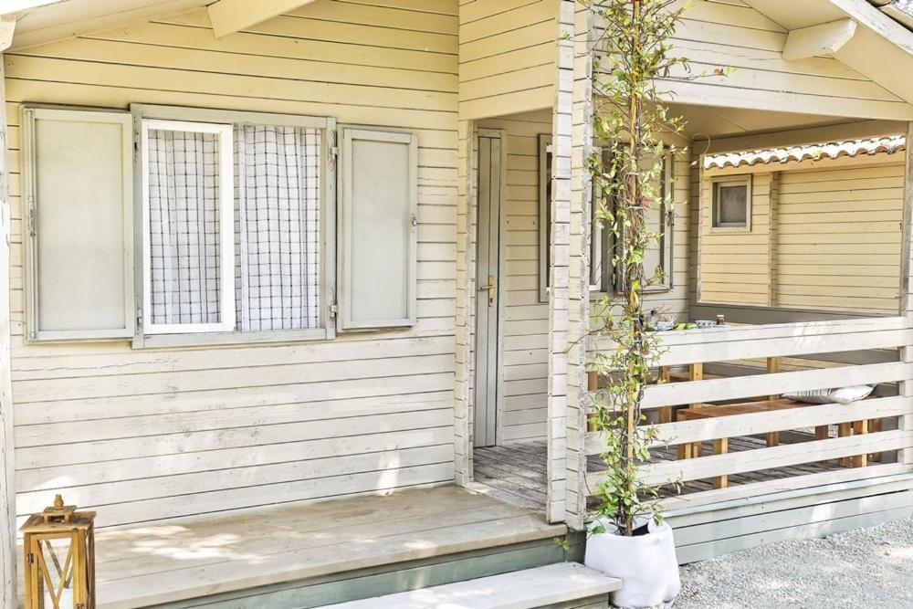 Bungalow photo 2