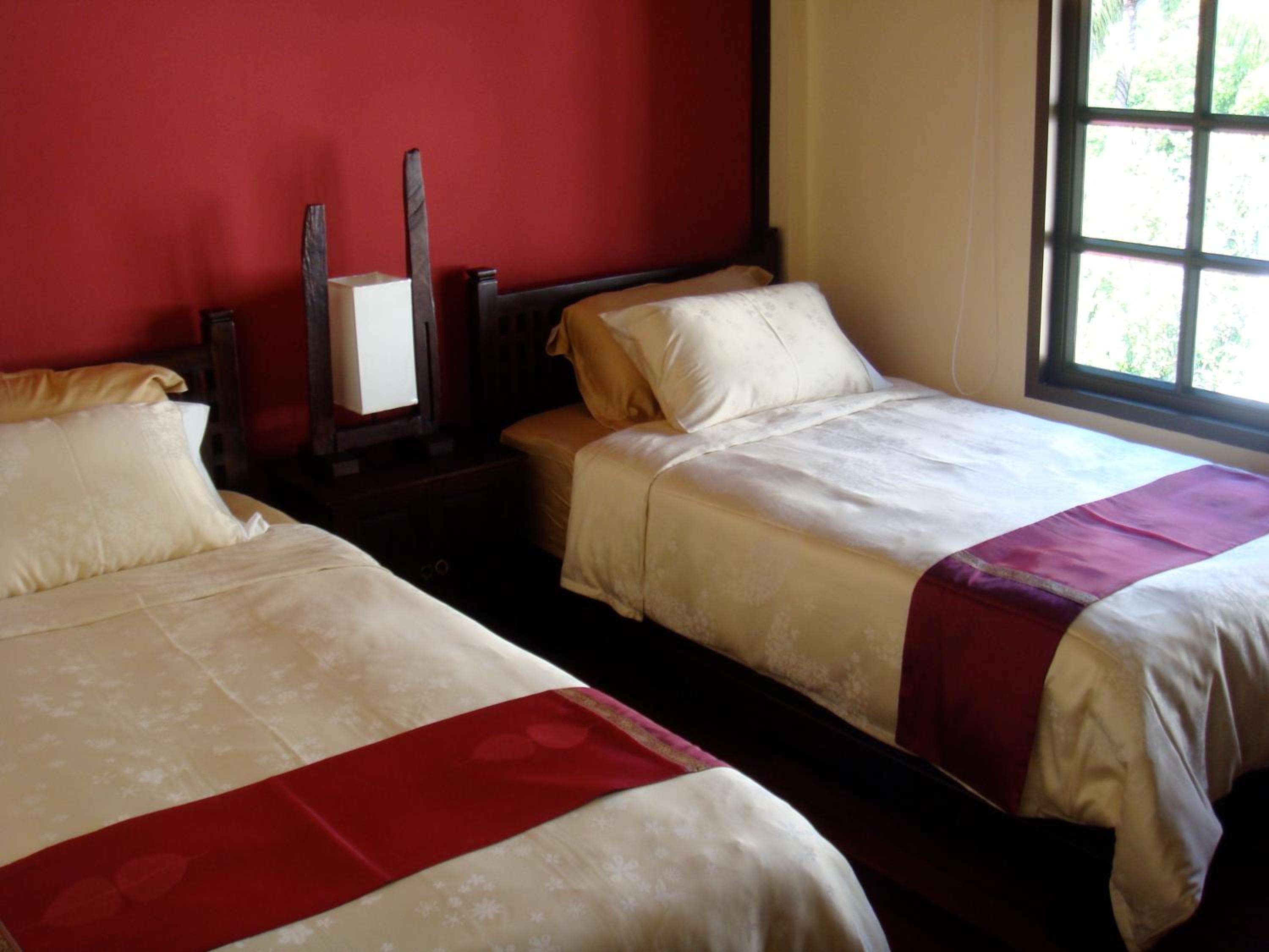 Deluxe Two-Bedroom Apartment
